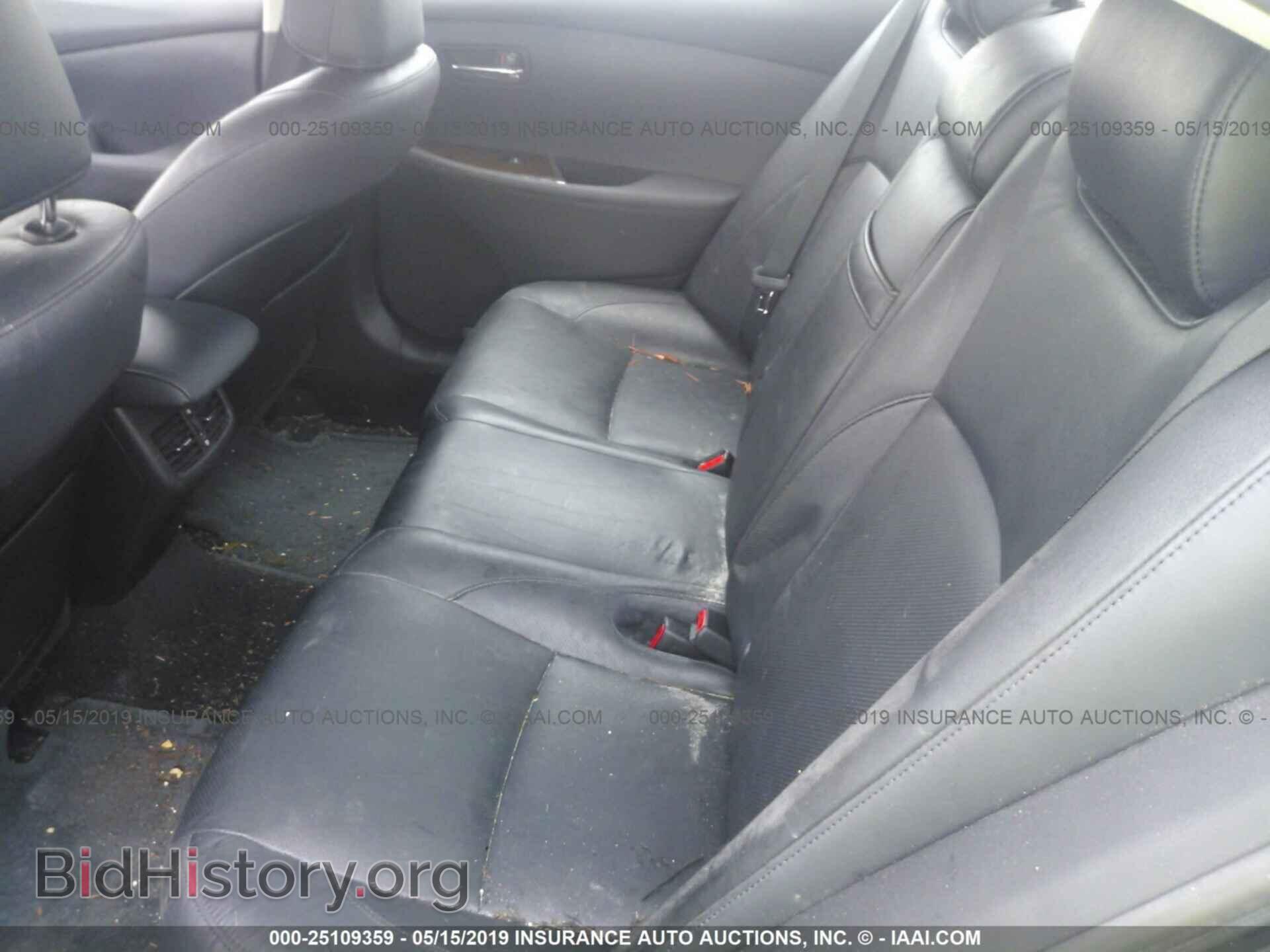 2011 LEXUS ES - VIN: JTHBK1EG8B2445199 - Photo 8