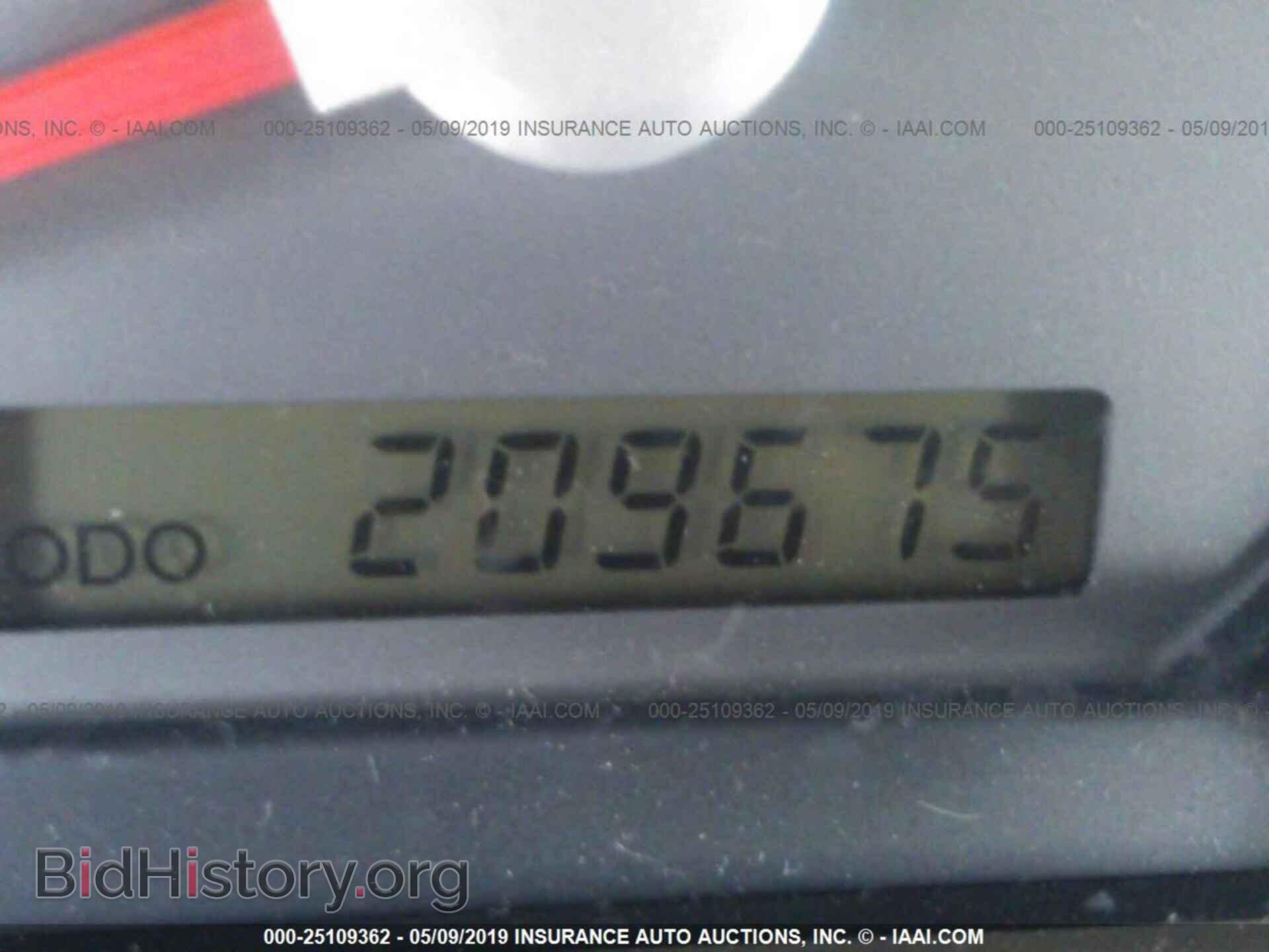 2007 KIA SORENTO - VIN: KNDJD736475714700 - Фото 7