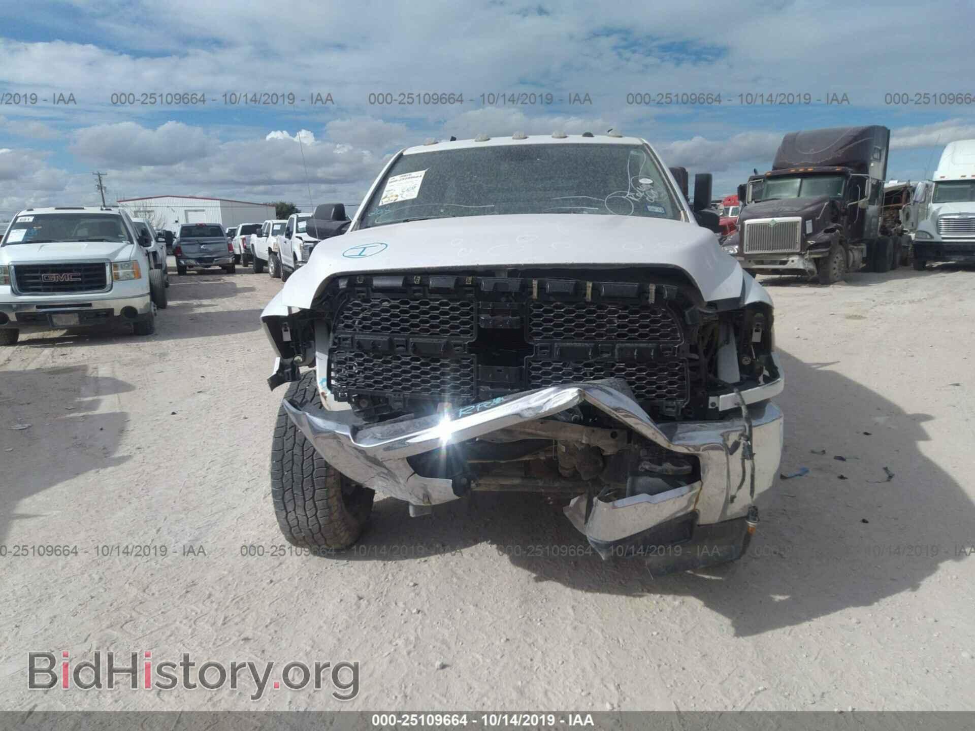 2017 RAM 2500 - VIN: 3C6TR5HT0HG737955 - Photo 6
