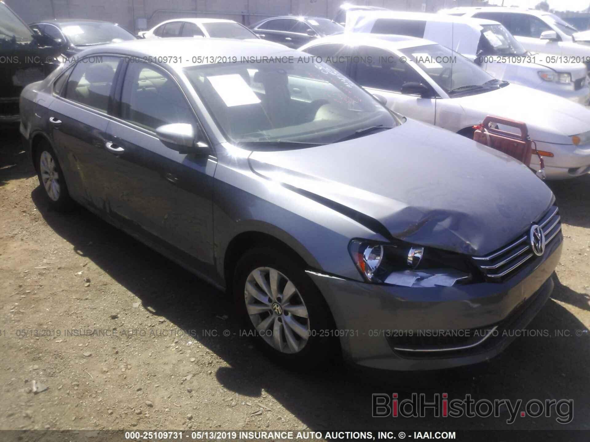 Photo 1VWAP7A38CC023933 - VOLKSWAGEN PASSAT 2012