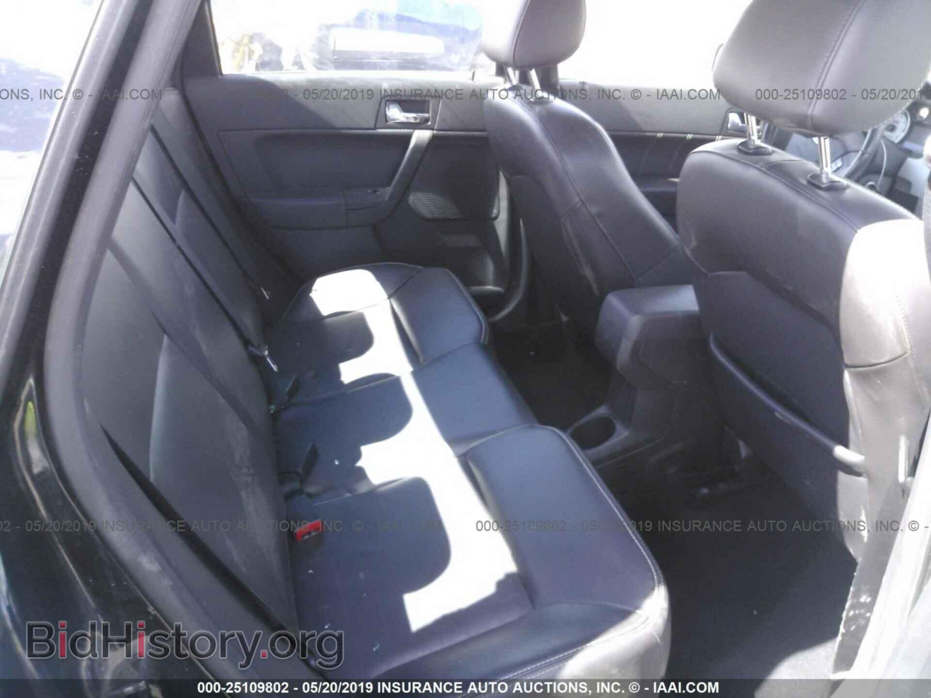 2011 FORD FOCUS - VIN: 1FAHP3GN7BW163462 - Photo 8