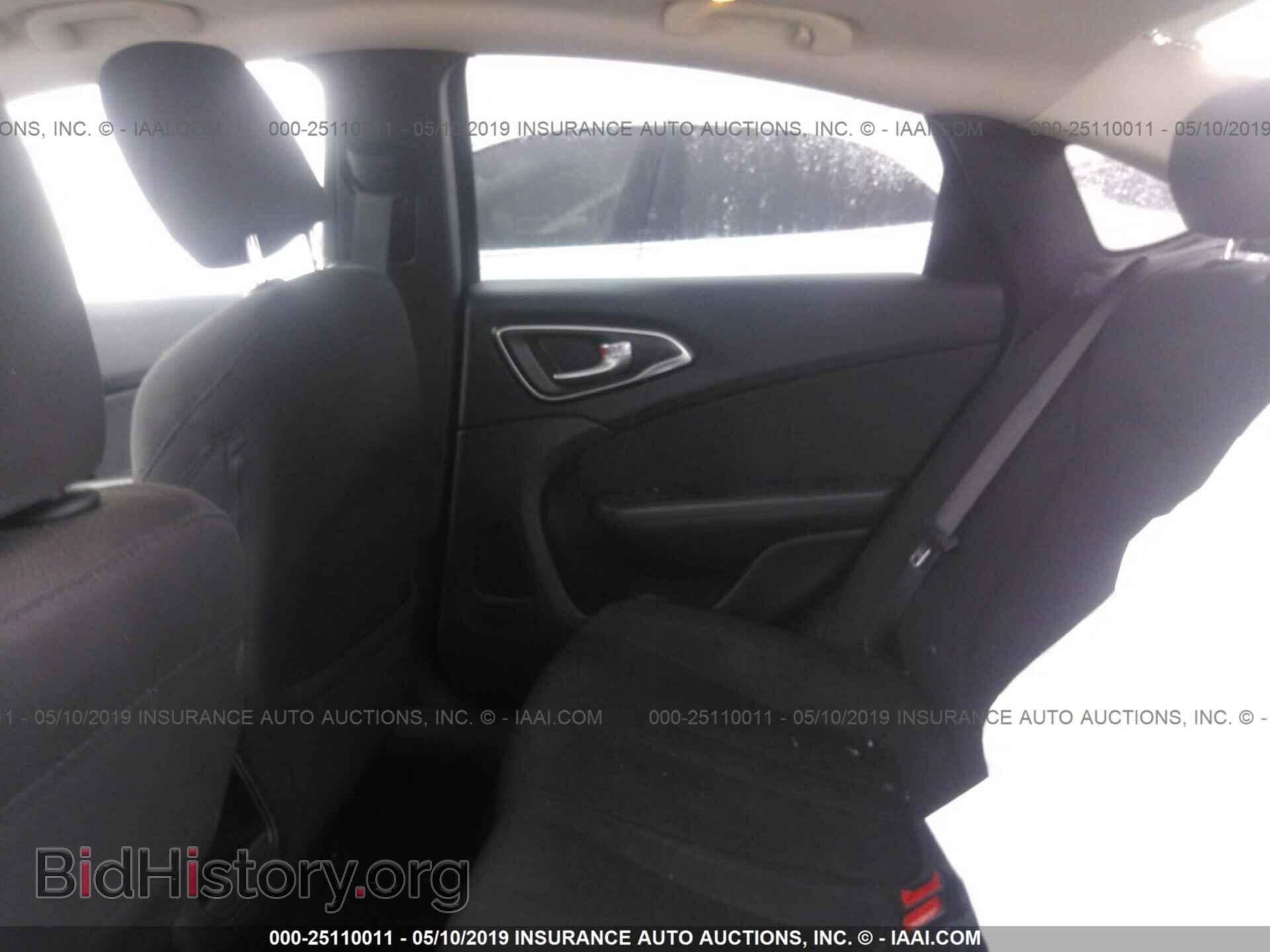 2016 CHRYSLER 200 - VIN: 1C3CCCAB3GN130281 - Photo 8