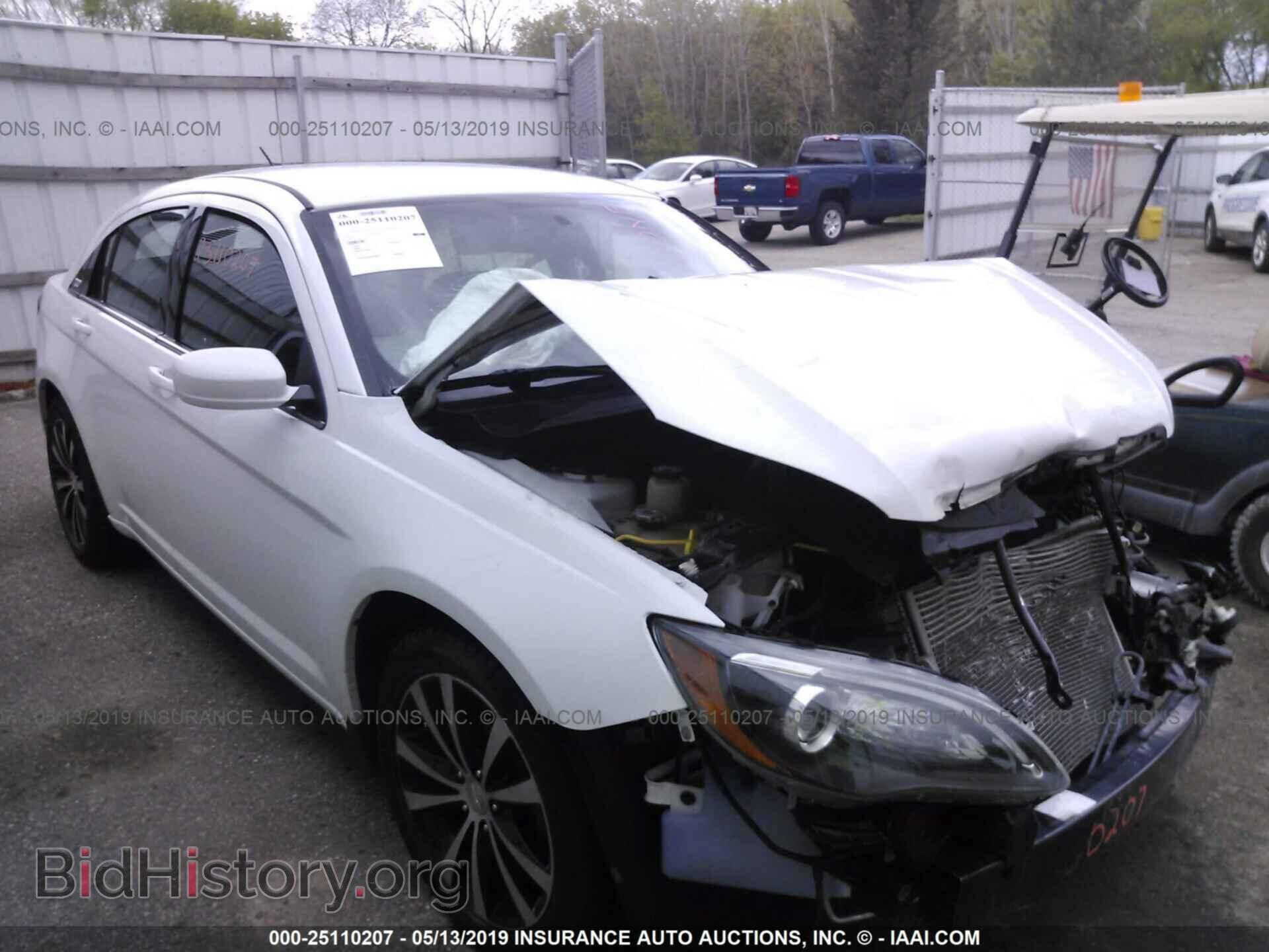 Фотография 1C3CCBBG5DN745575 - CHRYSLER 200 2013