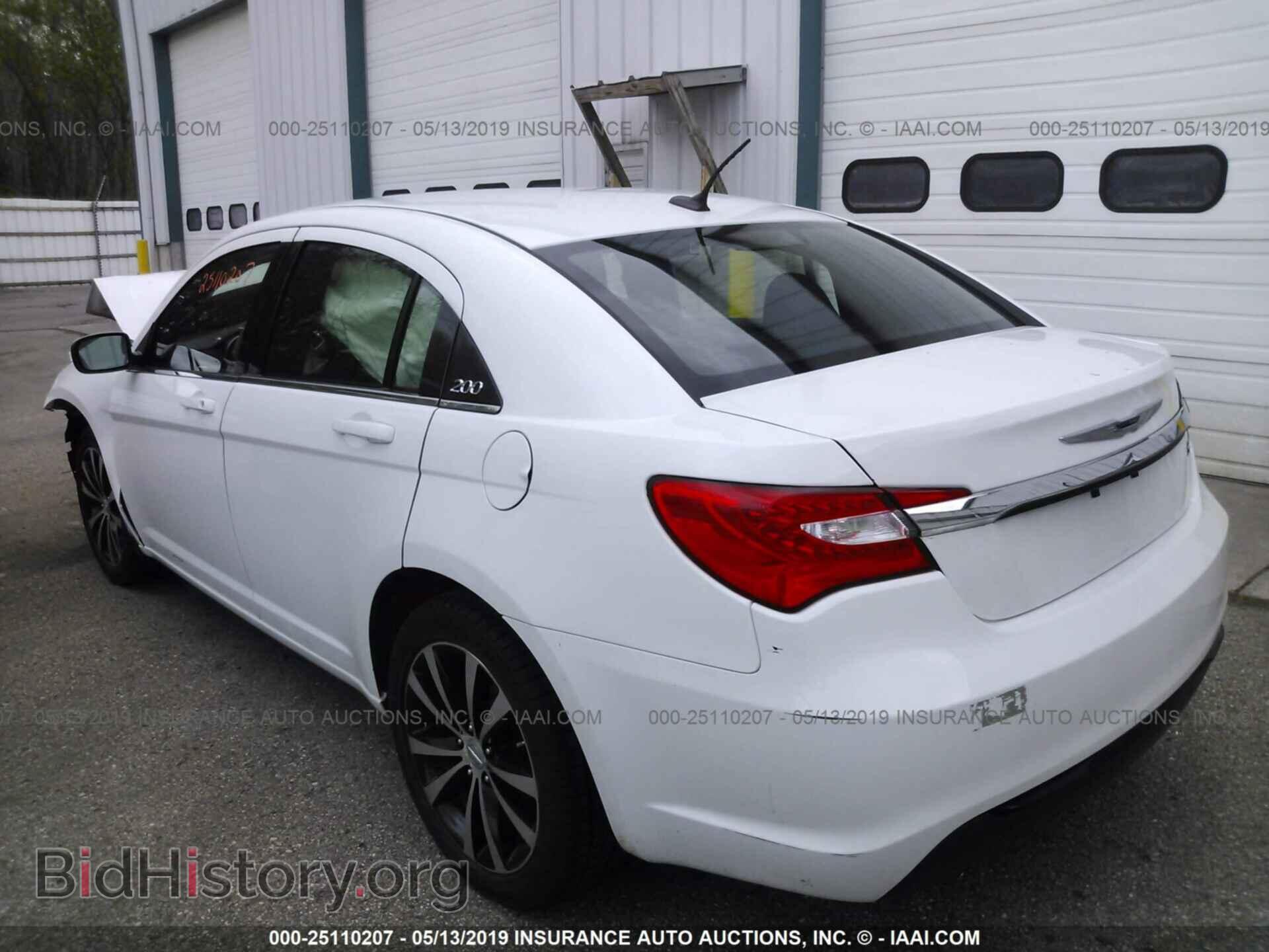2013 CHRYSLER 200 - VIN: 1C3CCBBG5DN745575 - Фото 3