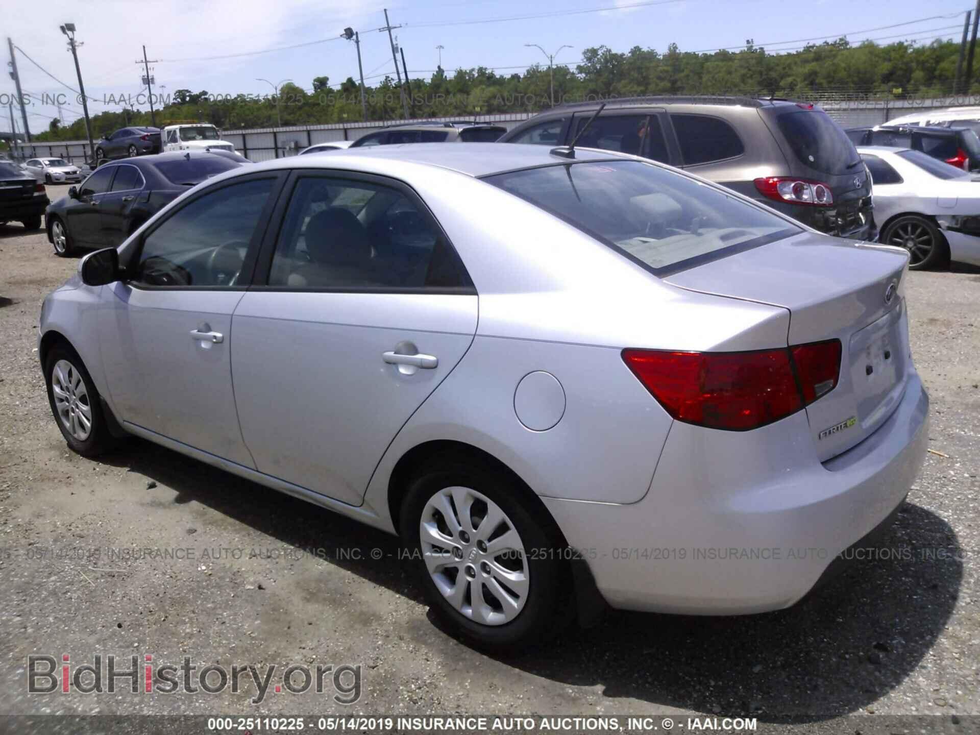 2012 KIA FORTE - VIN: KNAFU4A27C5576923 - Фото 3