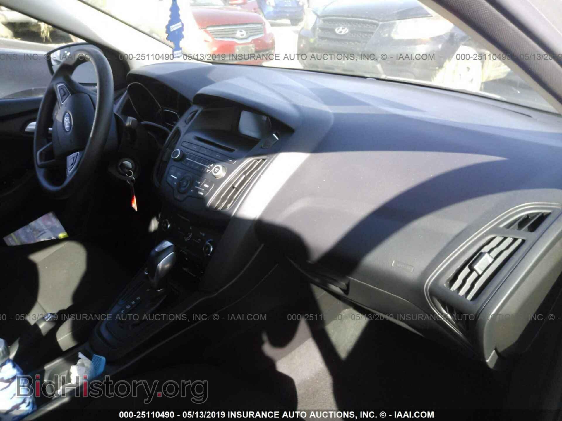 2016 FORD FOCUS - VIN: 1FADP3F27GL205174 - Photo 5
