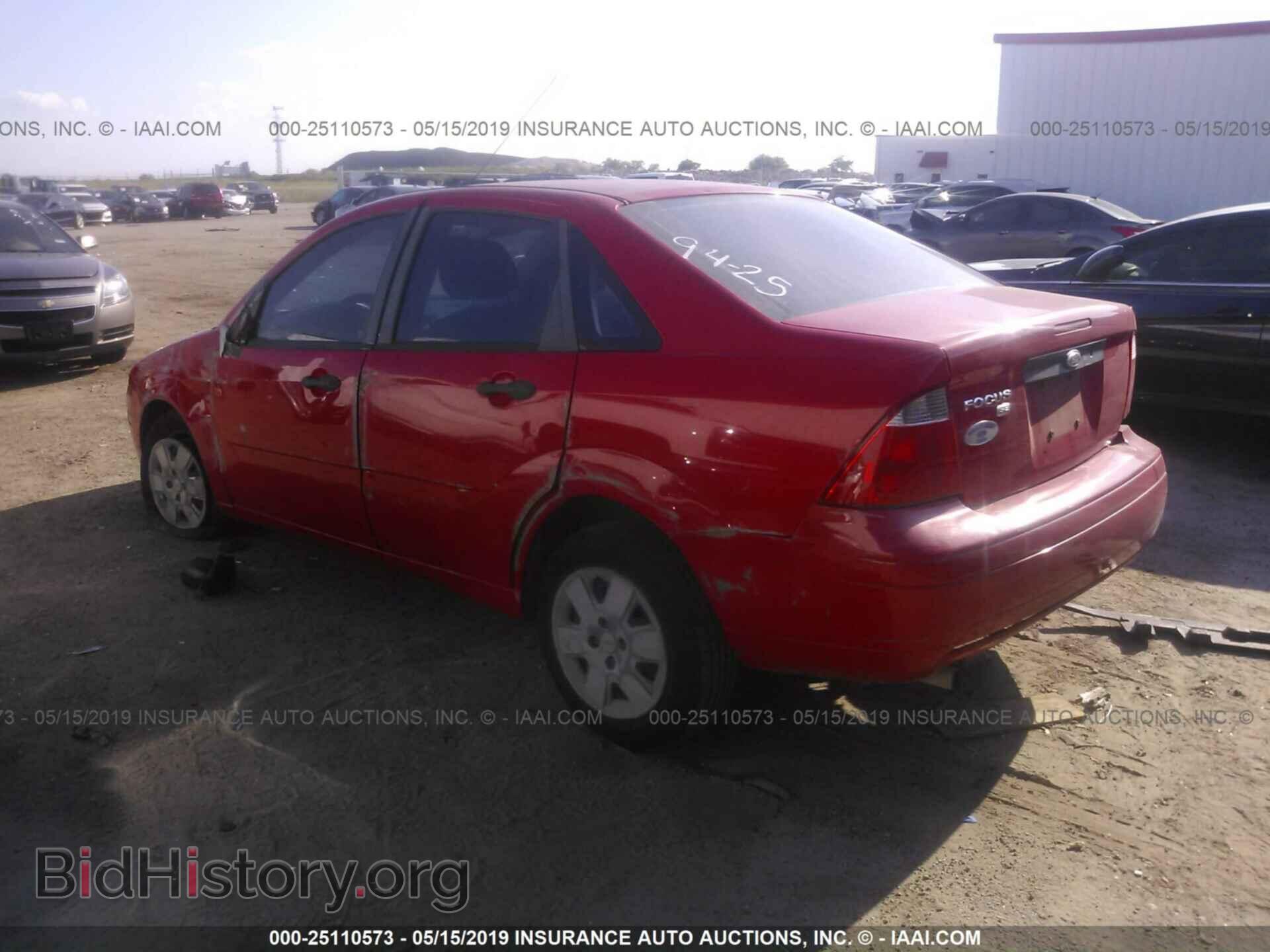 2007 FORD FOCUS - VIN: 1FAFP34NX7W197771 - Фото 3