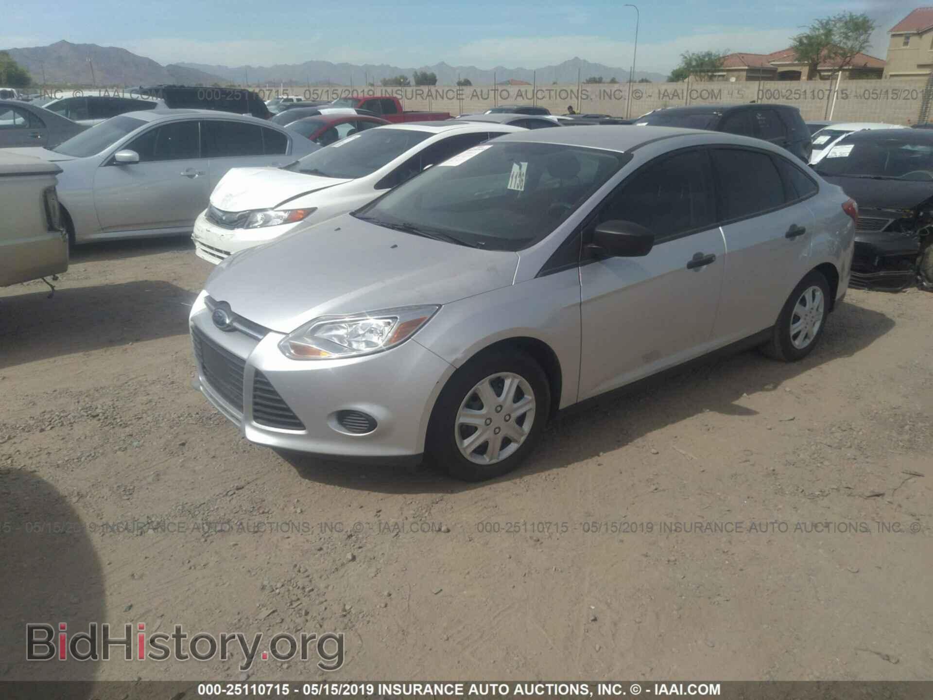 2013 FORD FOCUS - VIN: 1FADP3E20DL382338 - Фото 2