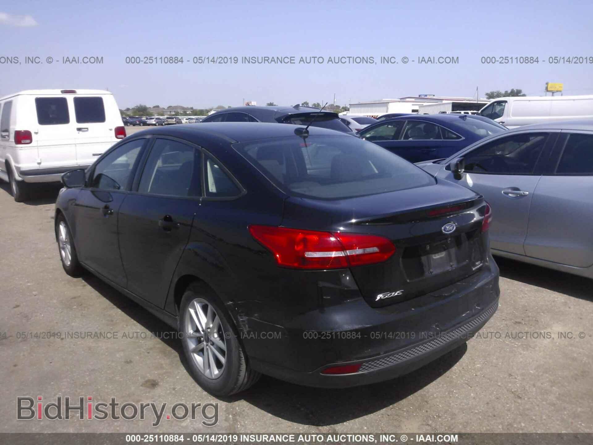 2016 FORD FOCUS - VIN: 1FADP3F29GL233817 - Фото 3