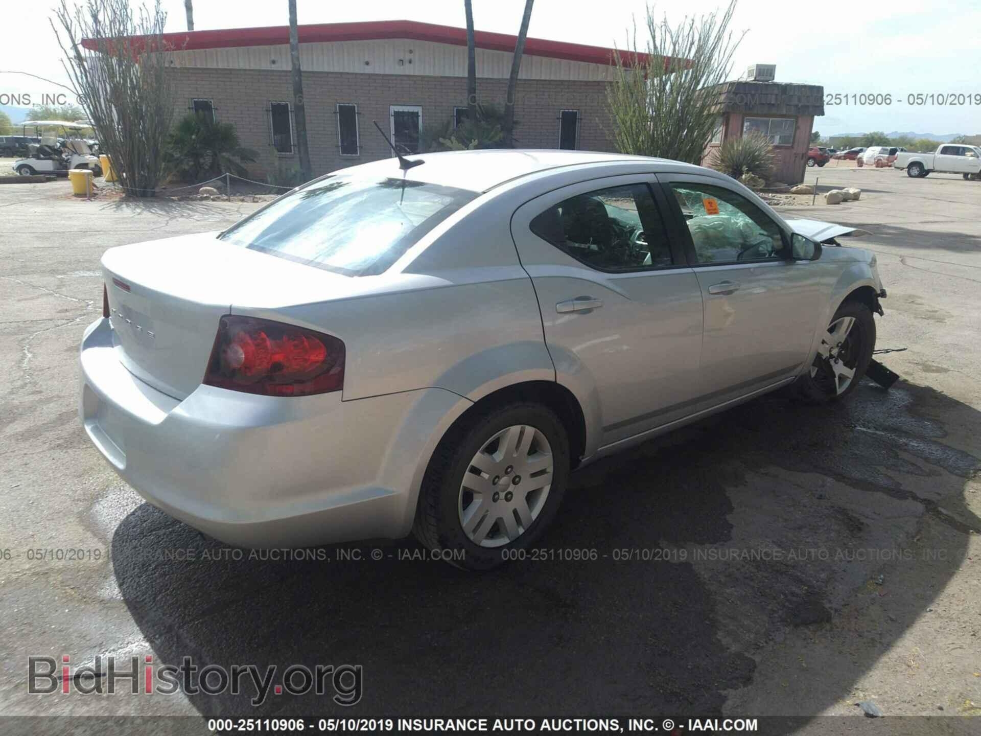 2011 DODGE AVENGER - VIN: 1B3BD4FB9BN588243 - Photo 4