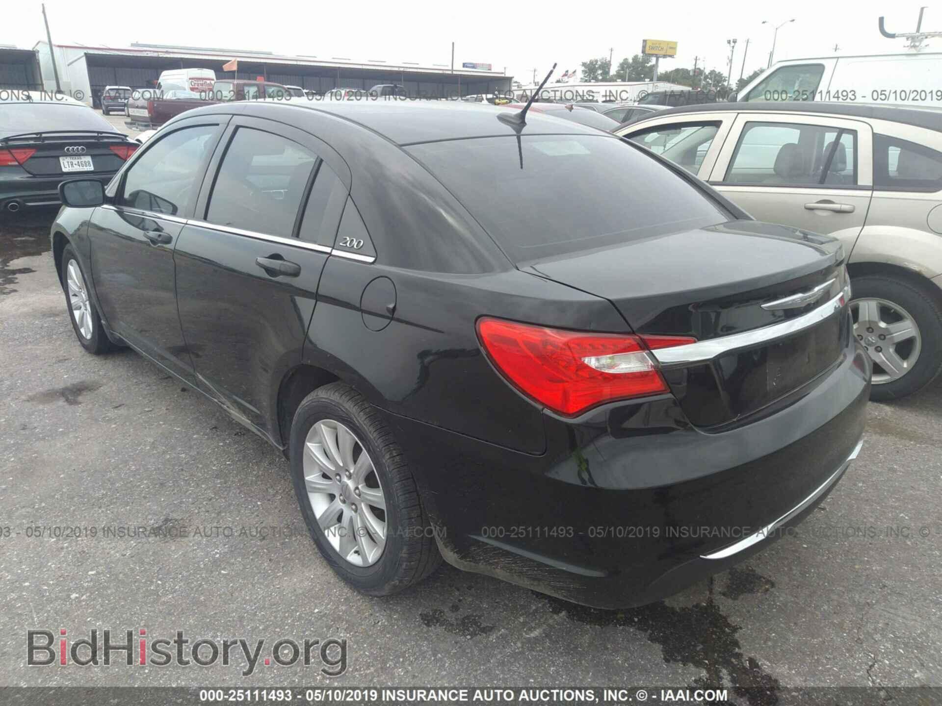 2012 CHRYSLER 200 - VIN: 1C3CCBBB7CN267405 - Фото 3