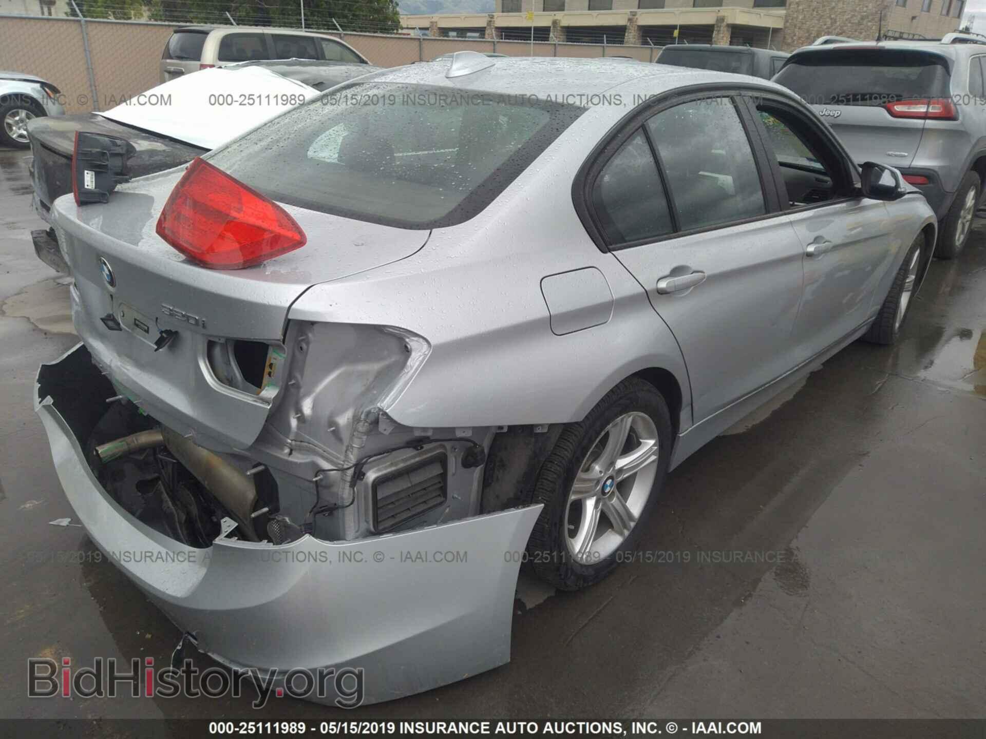 2013 BMW 320 - VIN: WBA3B1C54DF461853 - Фото 4