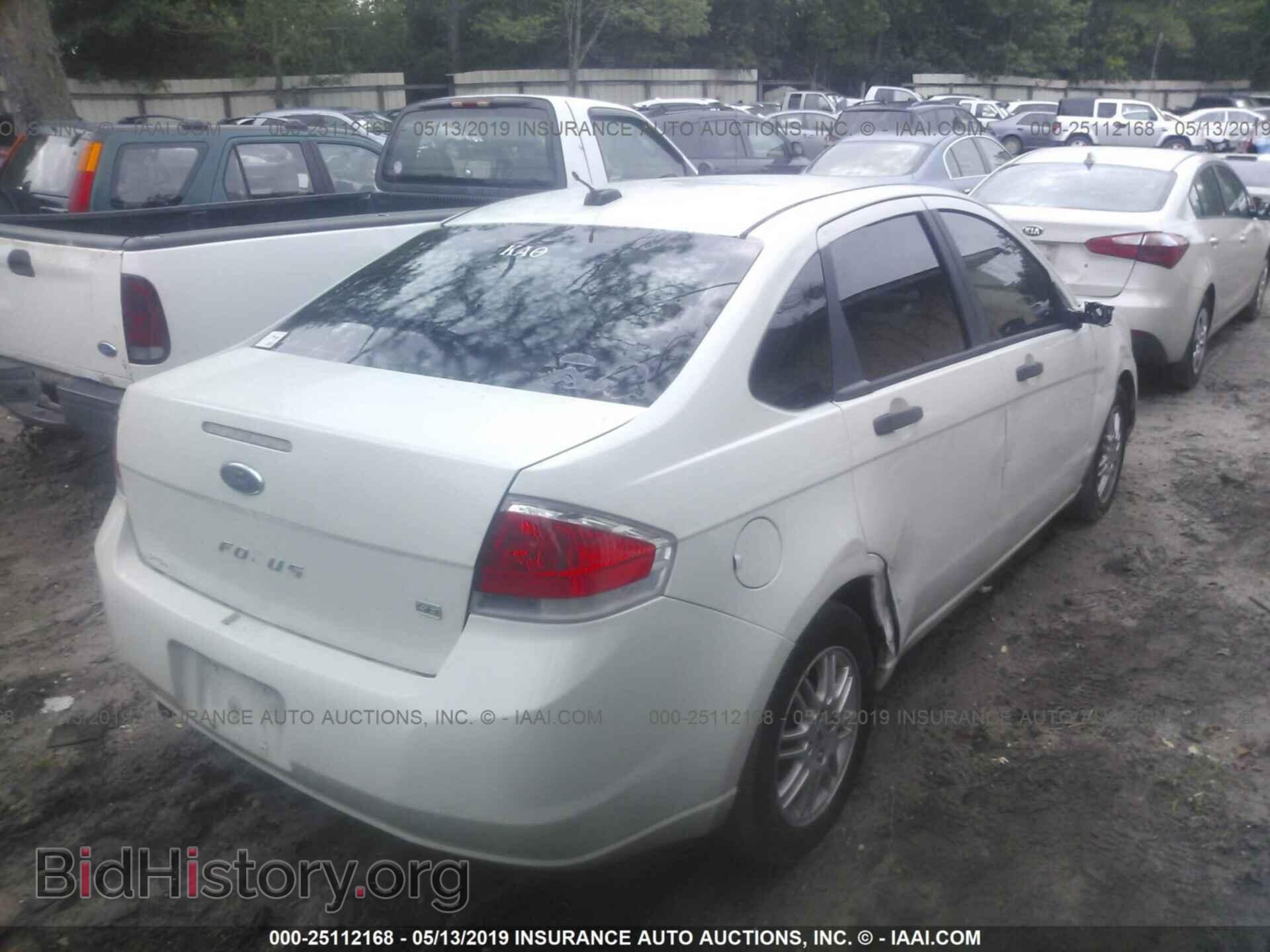 2010 FORD FOCUS - VIN: 1FAHP3FN0AW228202 - Фото 4