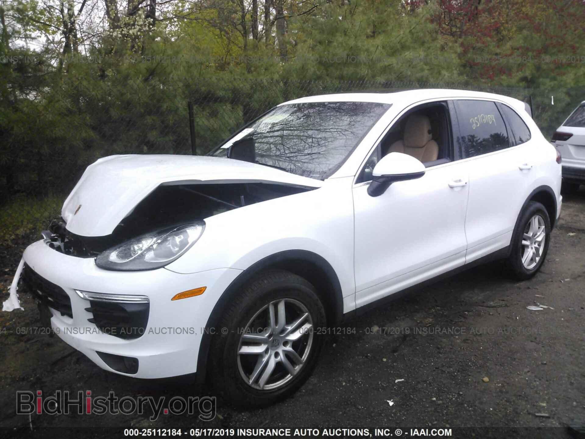 2018 PORSCHE CAYENNE - VIN: WP1AA2A26JKA01963 - Фото 2