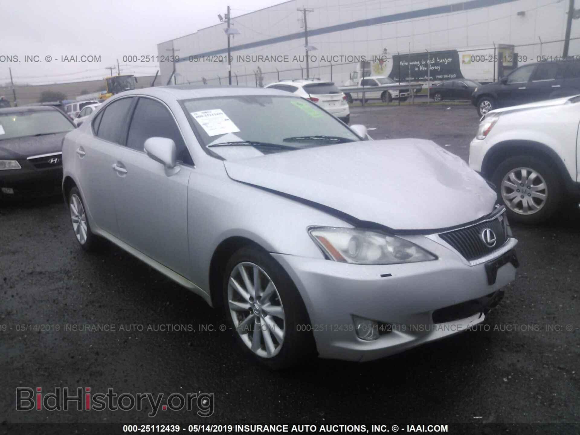 Photo JTHCF5C21A5043352 - LEXUS IS 2010