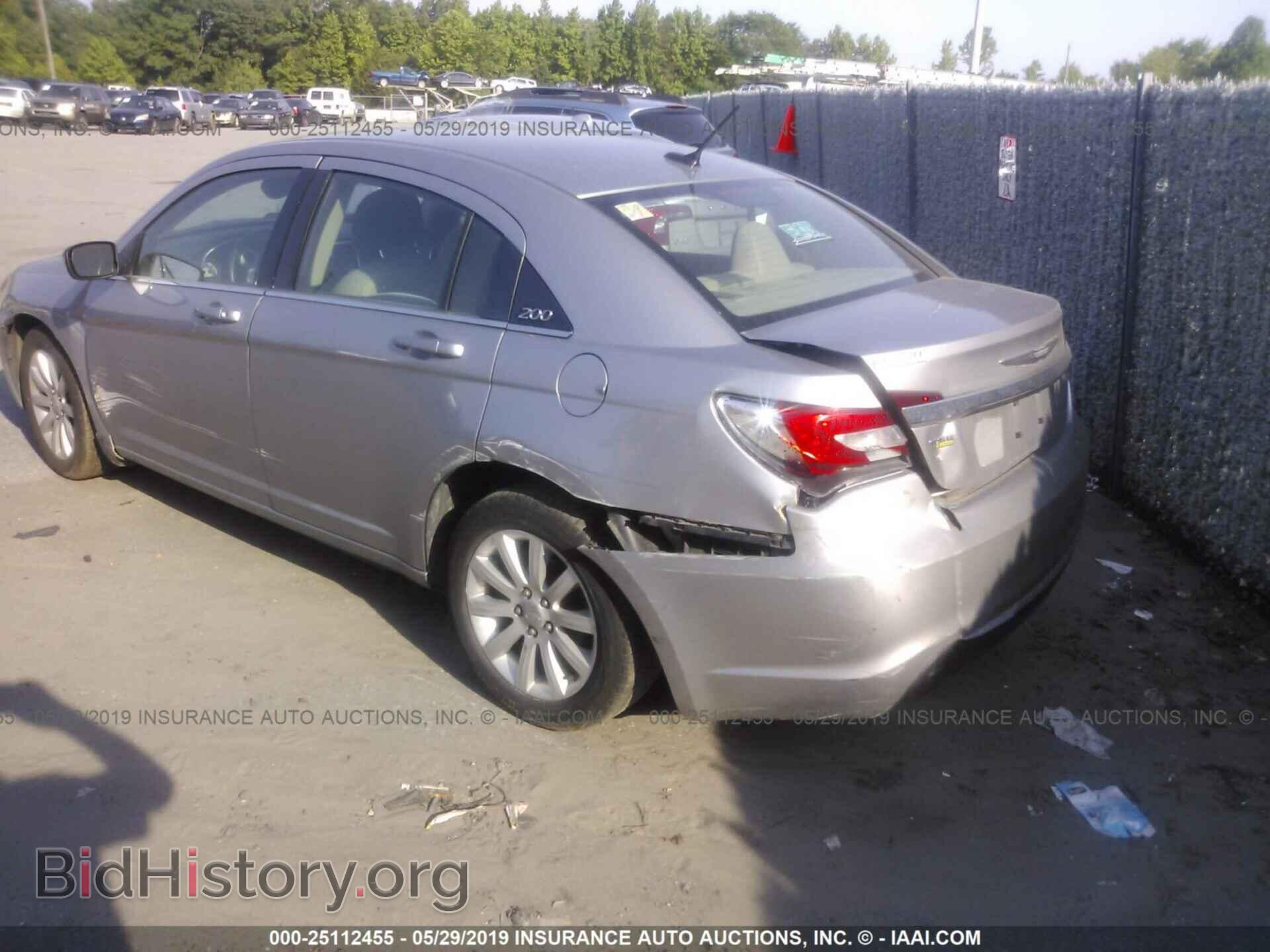 2013 CHRYSLER 200 - VIN: 1C3CCBBG5DN532111 - Photo 3