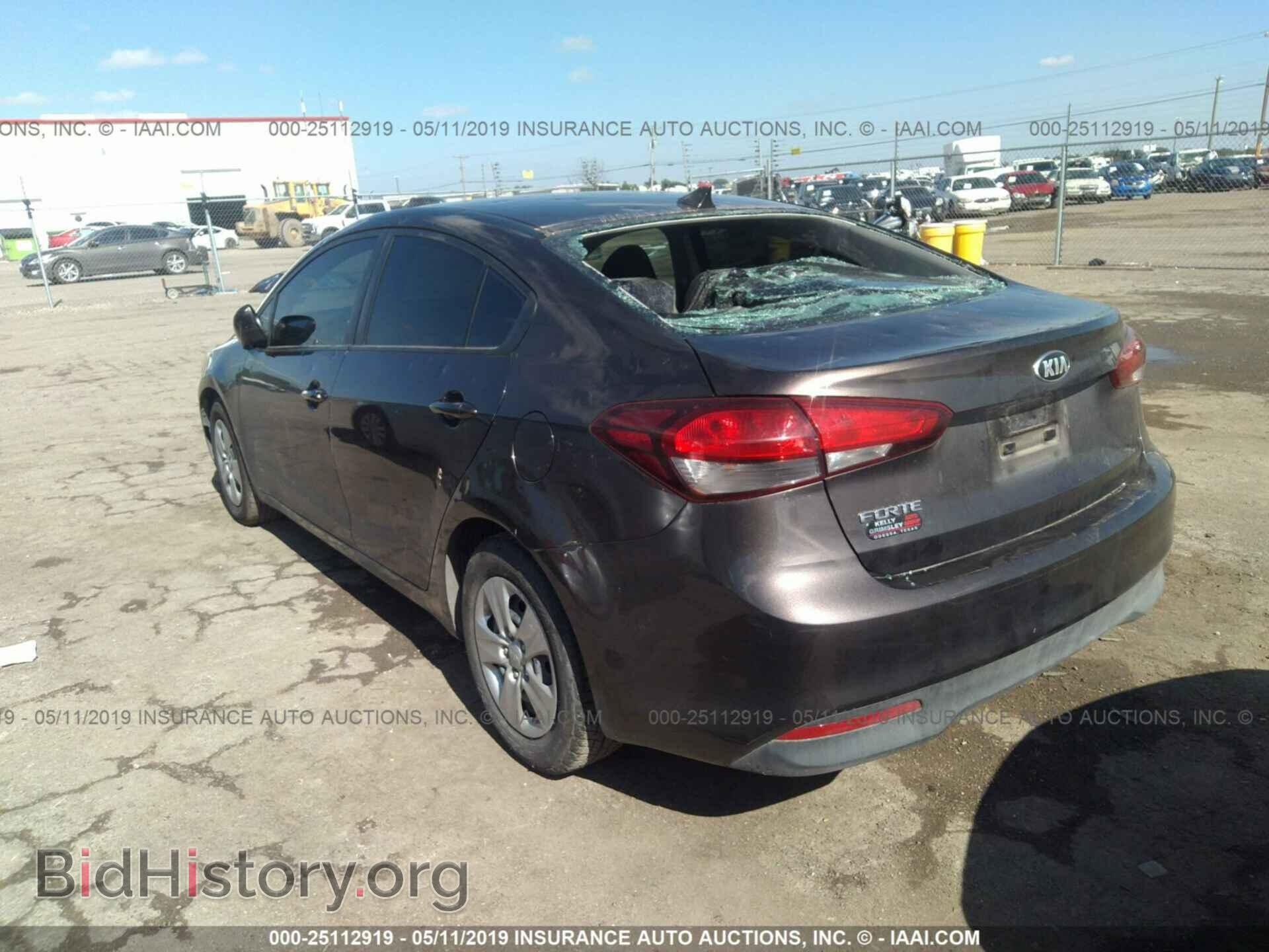 2017 KIA FORTE - VIN: 3KPFK4A78HE140856 - Photo 3