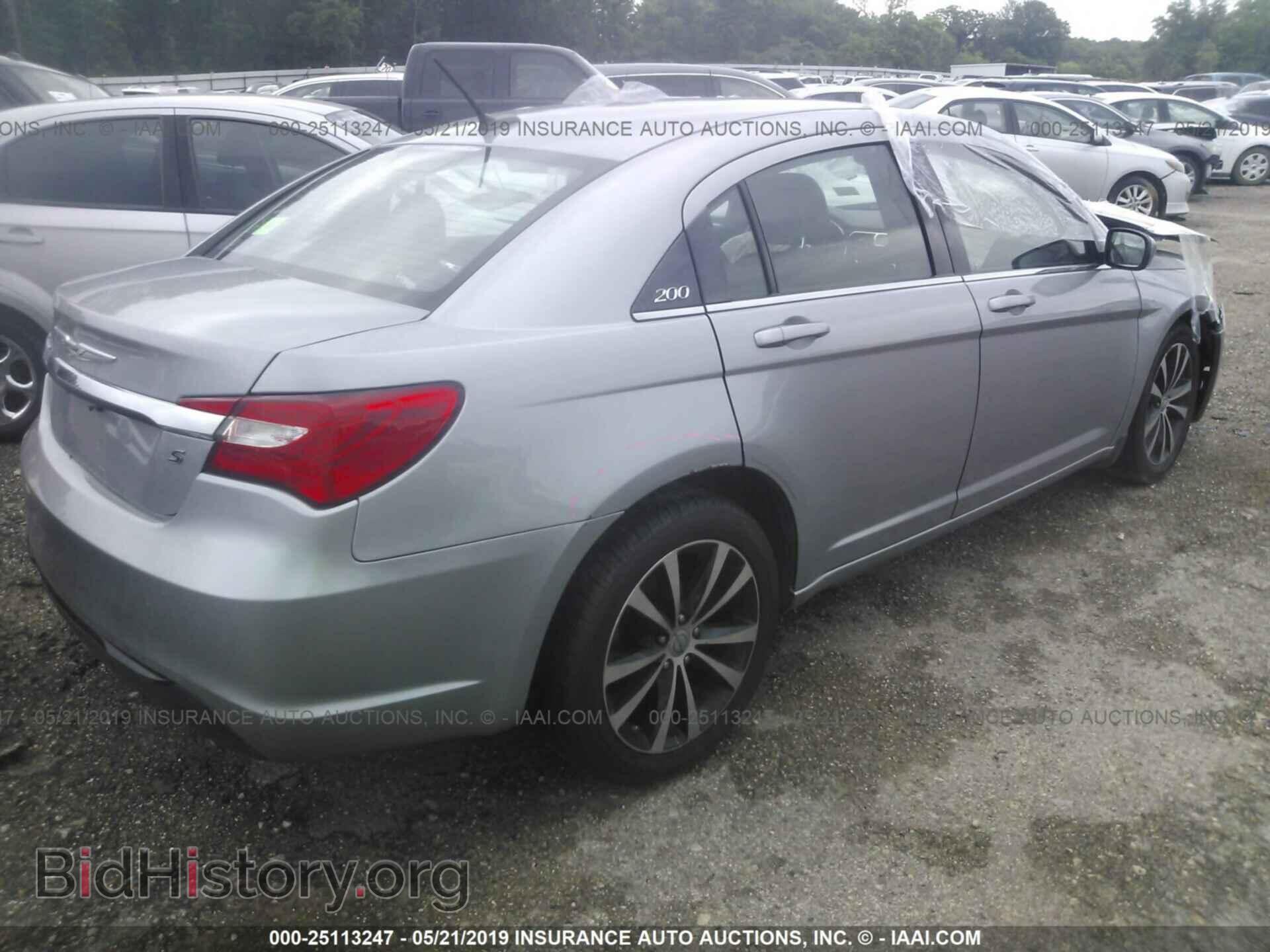 2013 CHRYSLER 200 - VIN: 1C3CCBBG8DN728799 - Photo 4