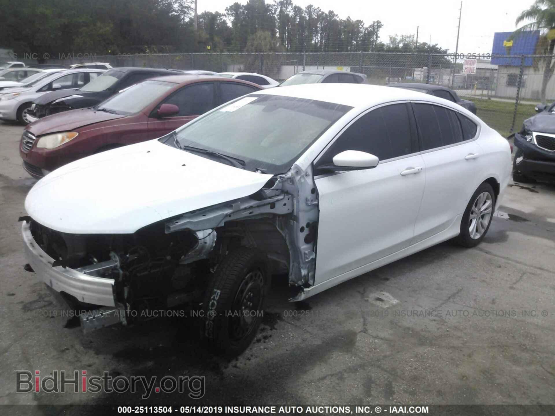 2016 CHRYSLER 200 - VIN: 1C3CCCAB0GN152593 - Фото 2