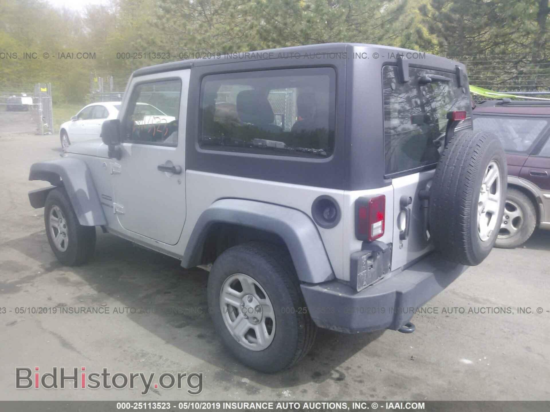 2011 JEEP WRANGLER - VIN: 1J4AA2D12BL569475 - Фото 3