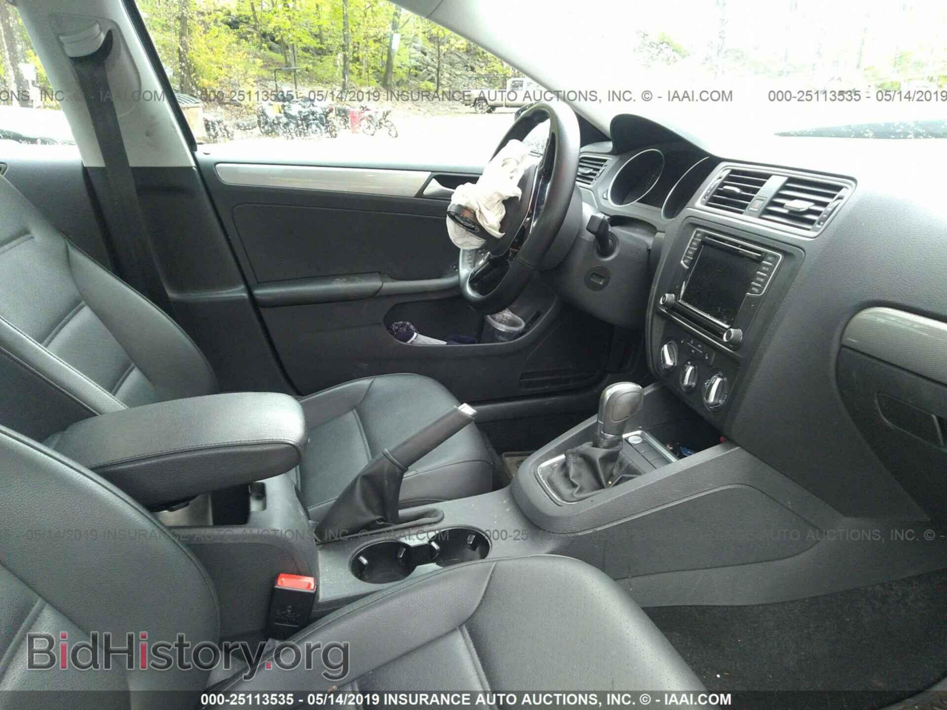 2017 VOLKSWAGEN JETTA - VIN: 3VWDB7AJ5HM382317 - Photo 5