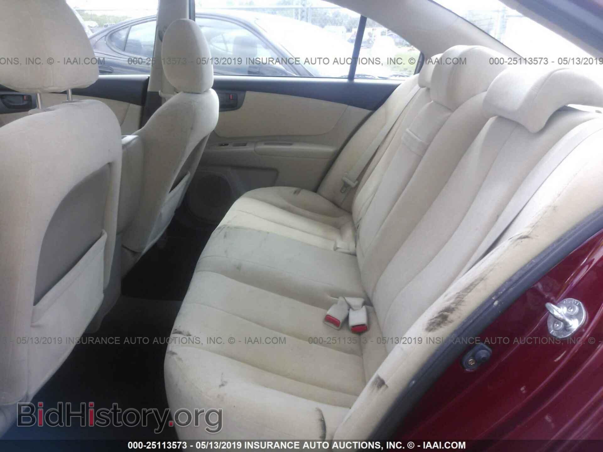 2009 KIA OPTIMA - VIN: KNAGE228995296664 - Photo 8