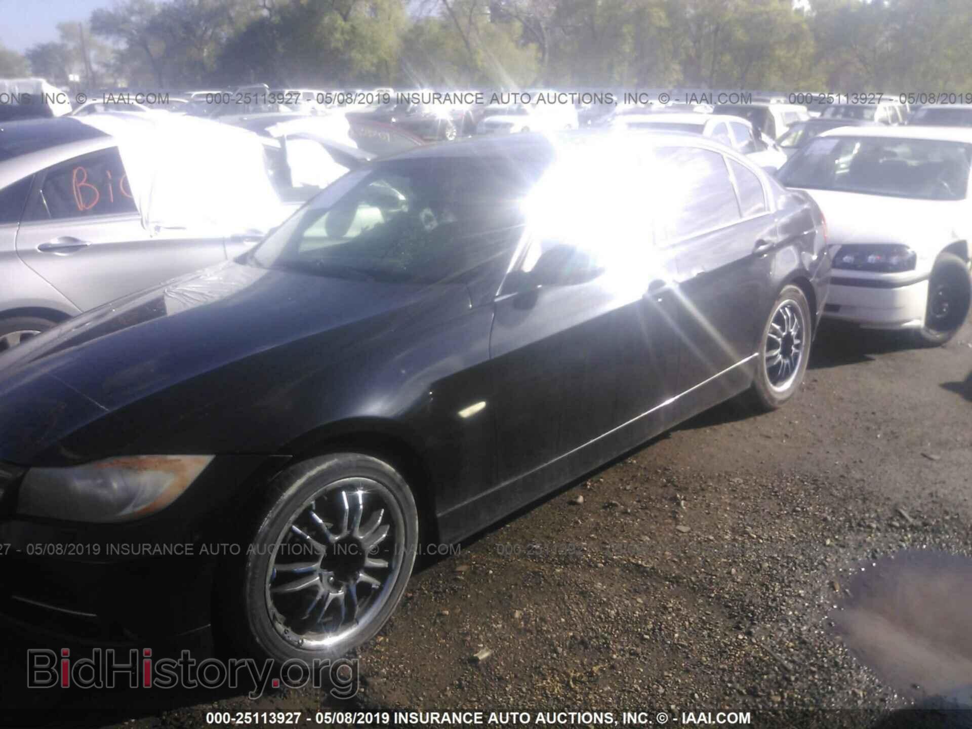 2007 BMW 335 - VIN: WBAVB73537KY60390 - Фото 2