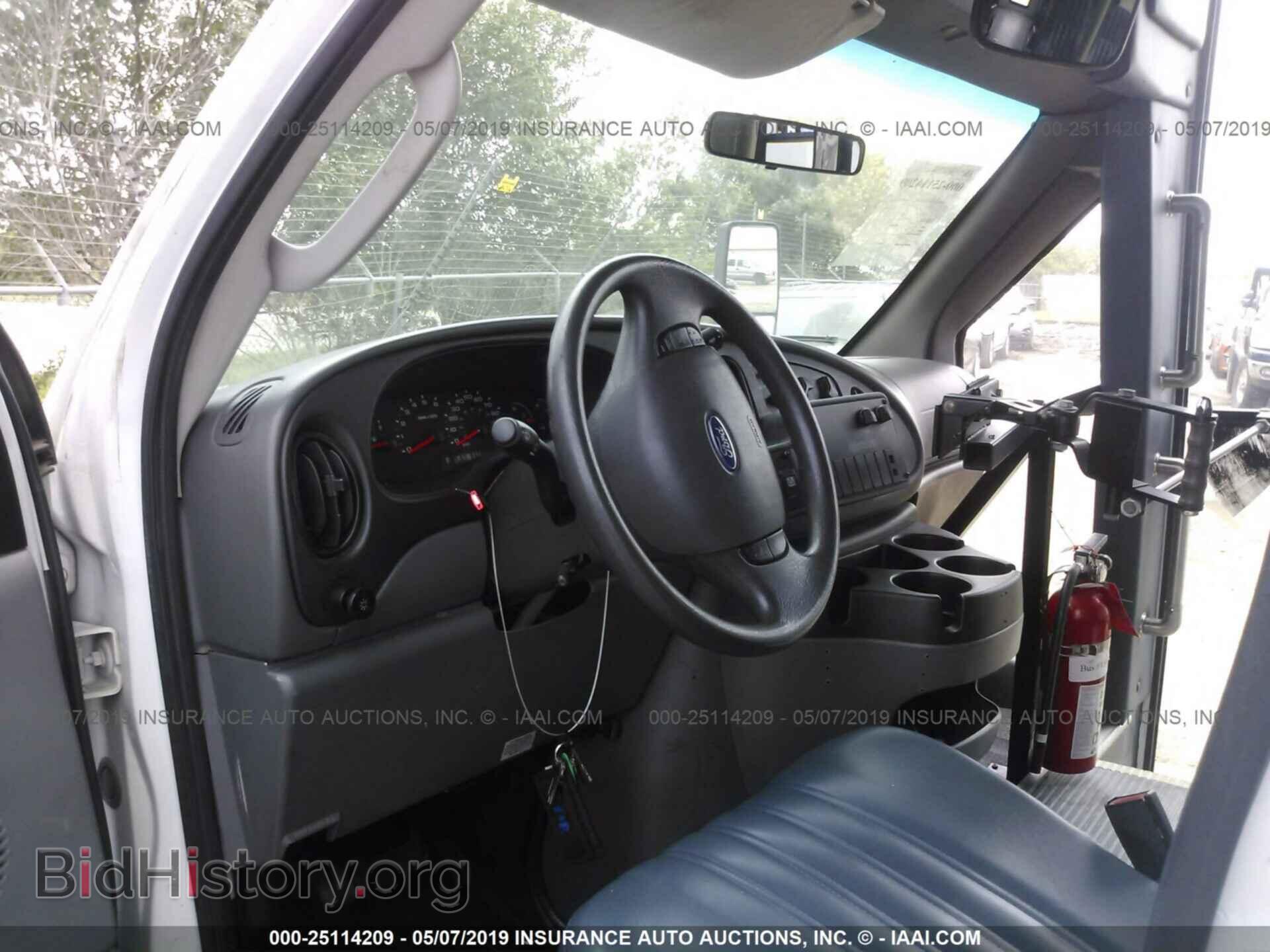 2008 FORD ECONOLINE - VIN: 1FD3E35S88DB44289 - Фото 5