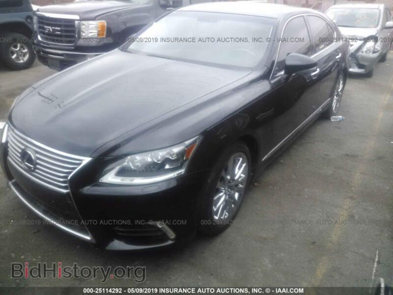 2013 Lexus LS (VIN JTHBL5EF8D5117536) — photo 2 of 10
