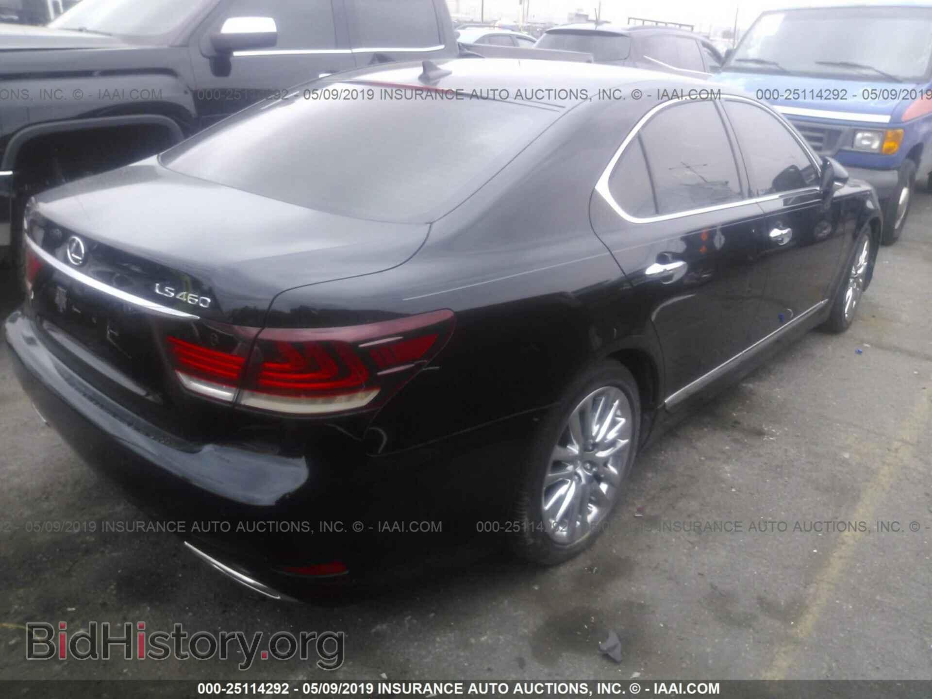 2013 LEXUS LS - VIN: JTHBL5EF8D5117536 - Photo 4