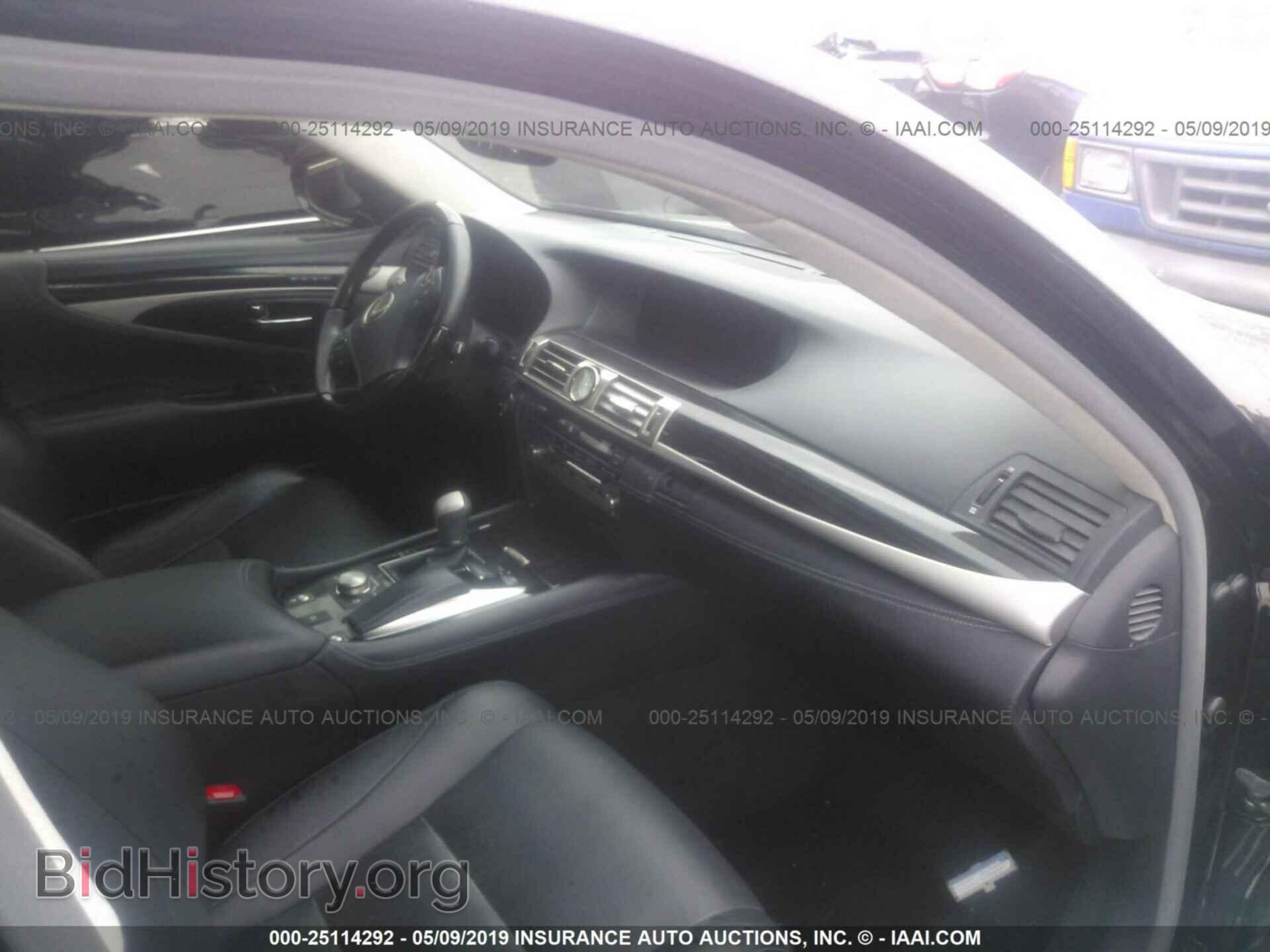 2013 LEXUS LS - VIN: JTHBL5EF8D5117536 - Photo 5