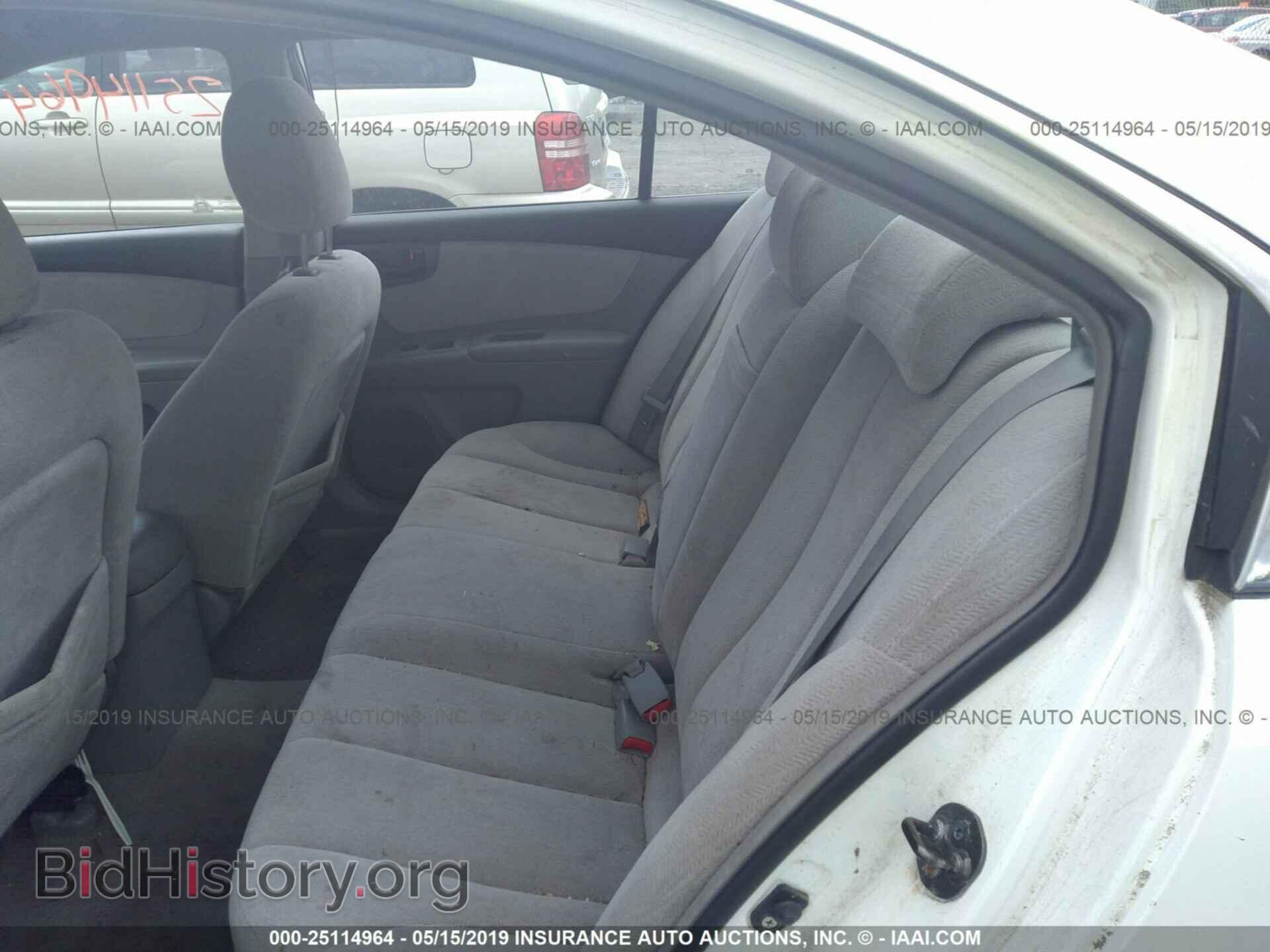 2006 KIA OPTIMA - VIN: KNAGE124465037728 - Photo 8