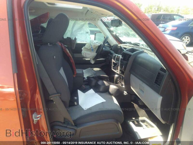 2007 Dodge NITRO (VIN 1D8GT58K97W546118) — photo 5 of 10