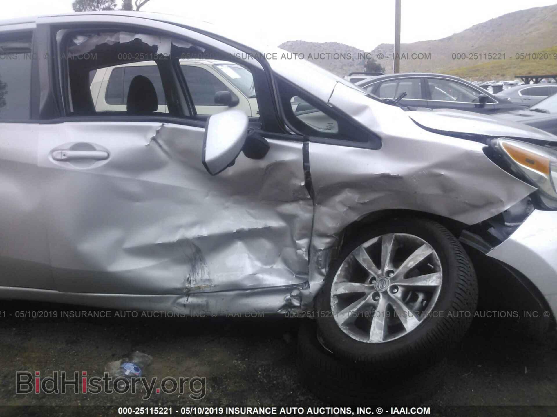 2016 Nissan Versa Note - VIN: 3N1CE2CP2GL379683 - Photo 6