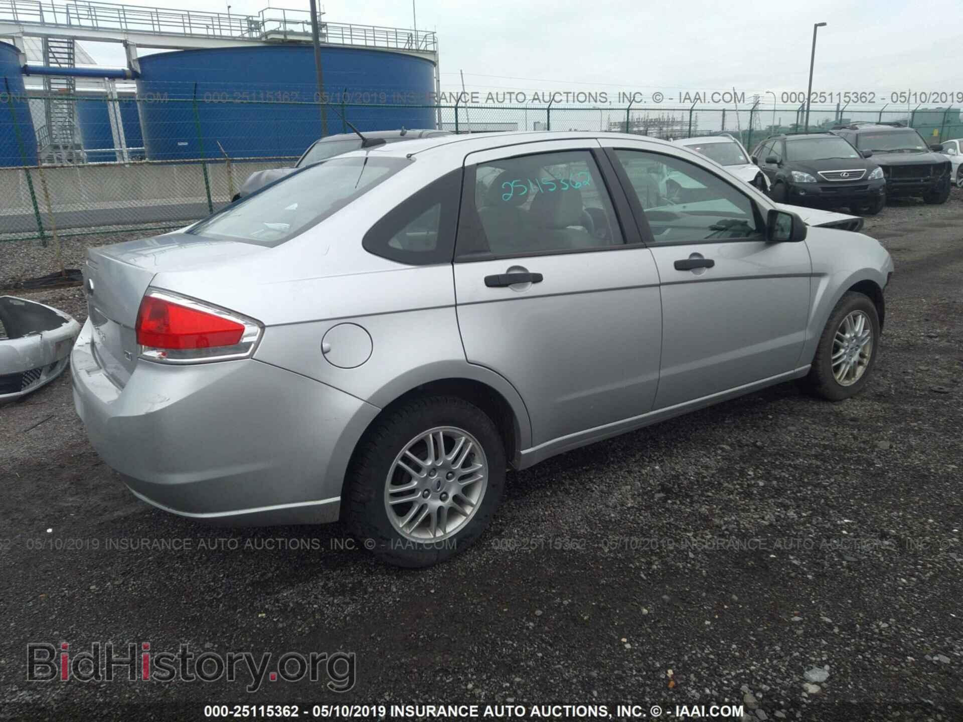 2010 FORD FOCUS - VIN: 1FAHP3FN3AW170330 - Фото 4