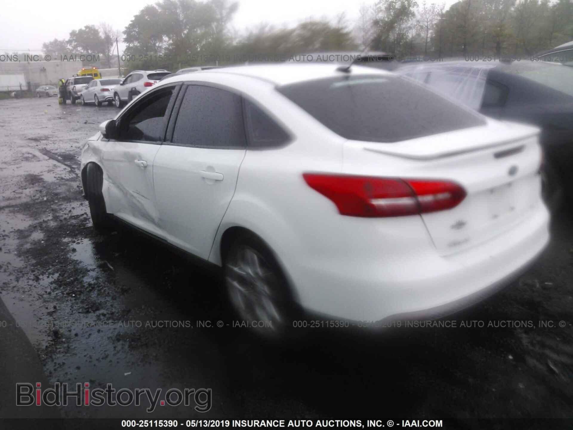 2015 FORD FOCUS - VIN: 1FADP3F22FL251770 - Photo 3