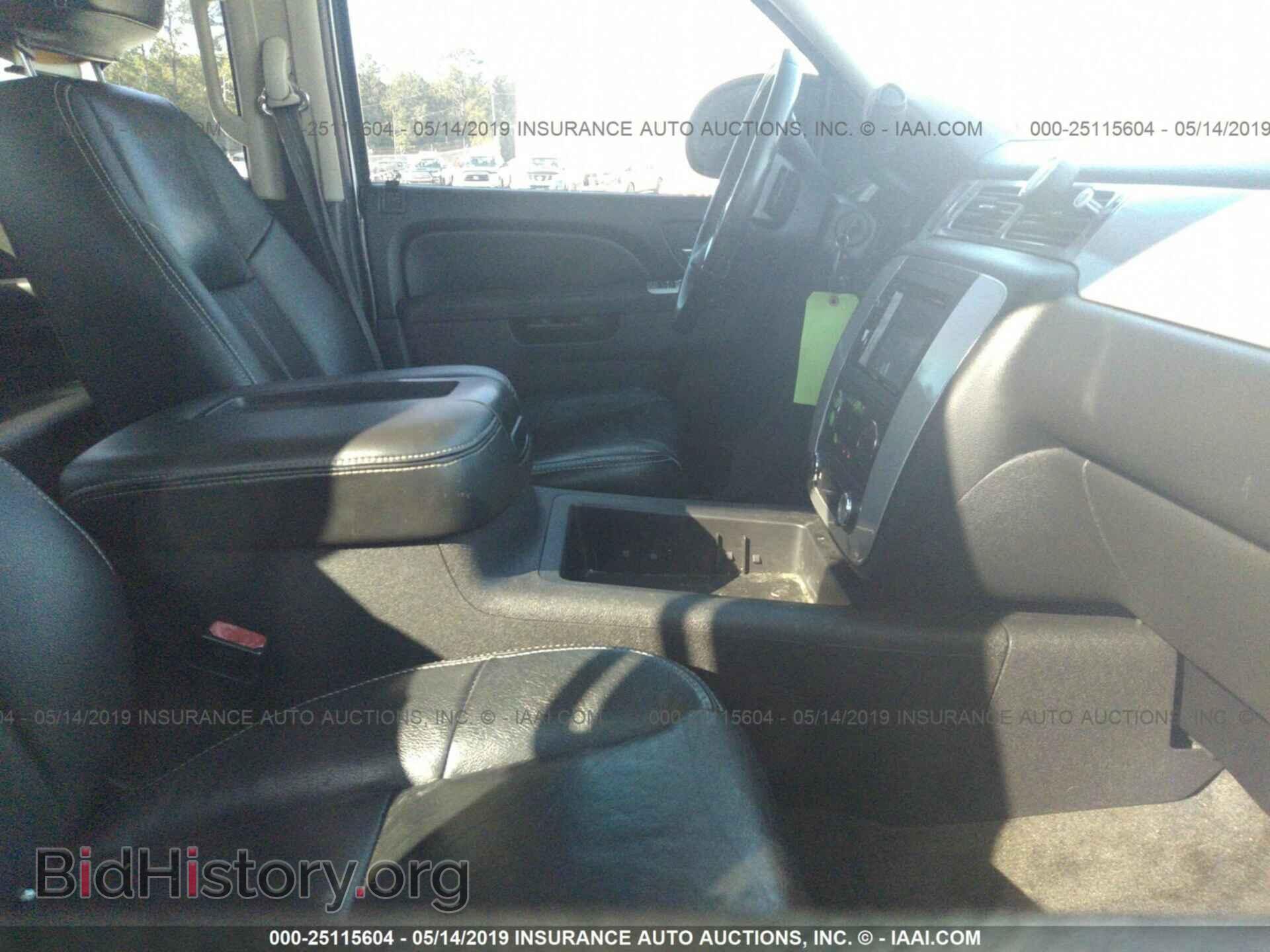 2010 CHEVROLET AVALANCHE - VIN: 3GNNCEE03AG107602 - Фото 5