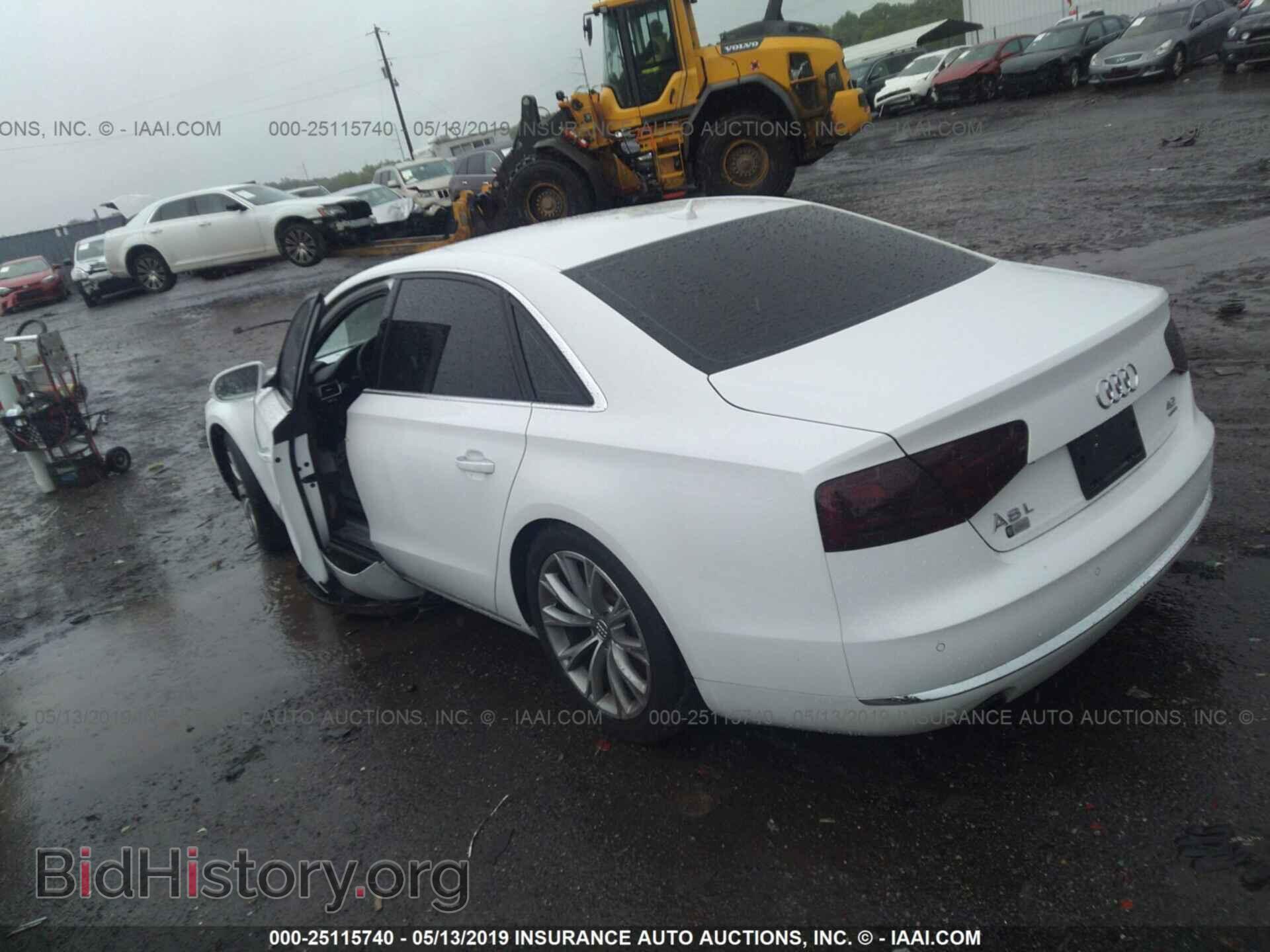 2012 AUDI A8 - VIN: WAURVAFD3CN025407 - Фото 3