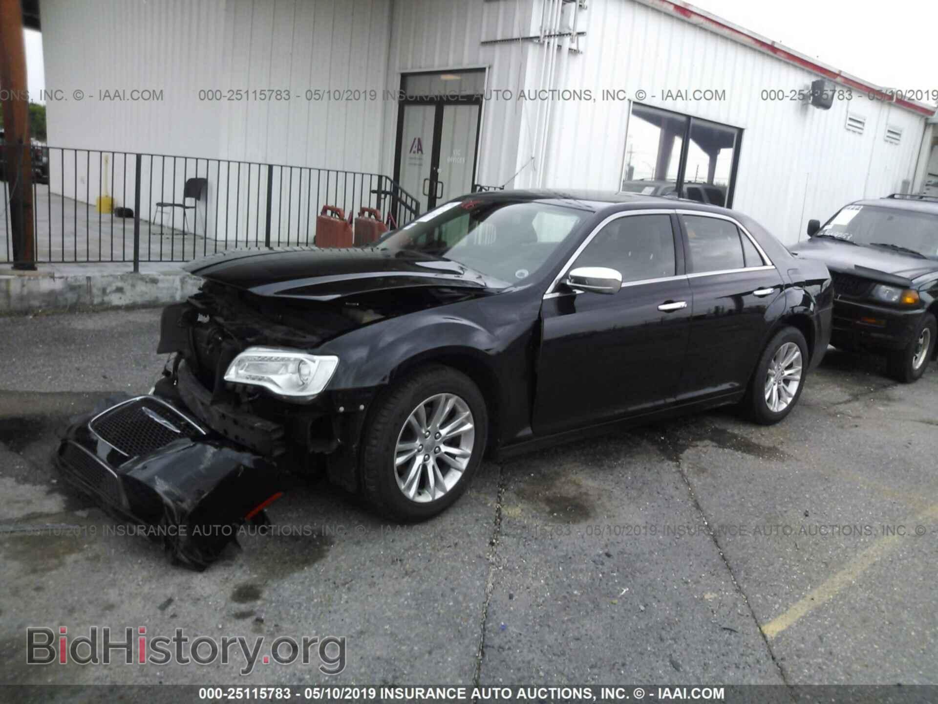 2016 CHRYSLER 300C - VIN: 2C3CCAEG8GH190267 - Фото 2