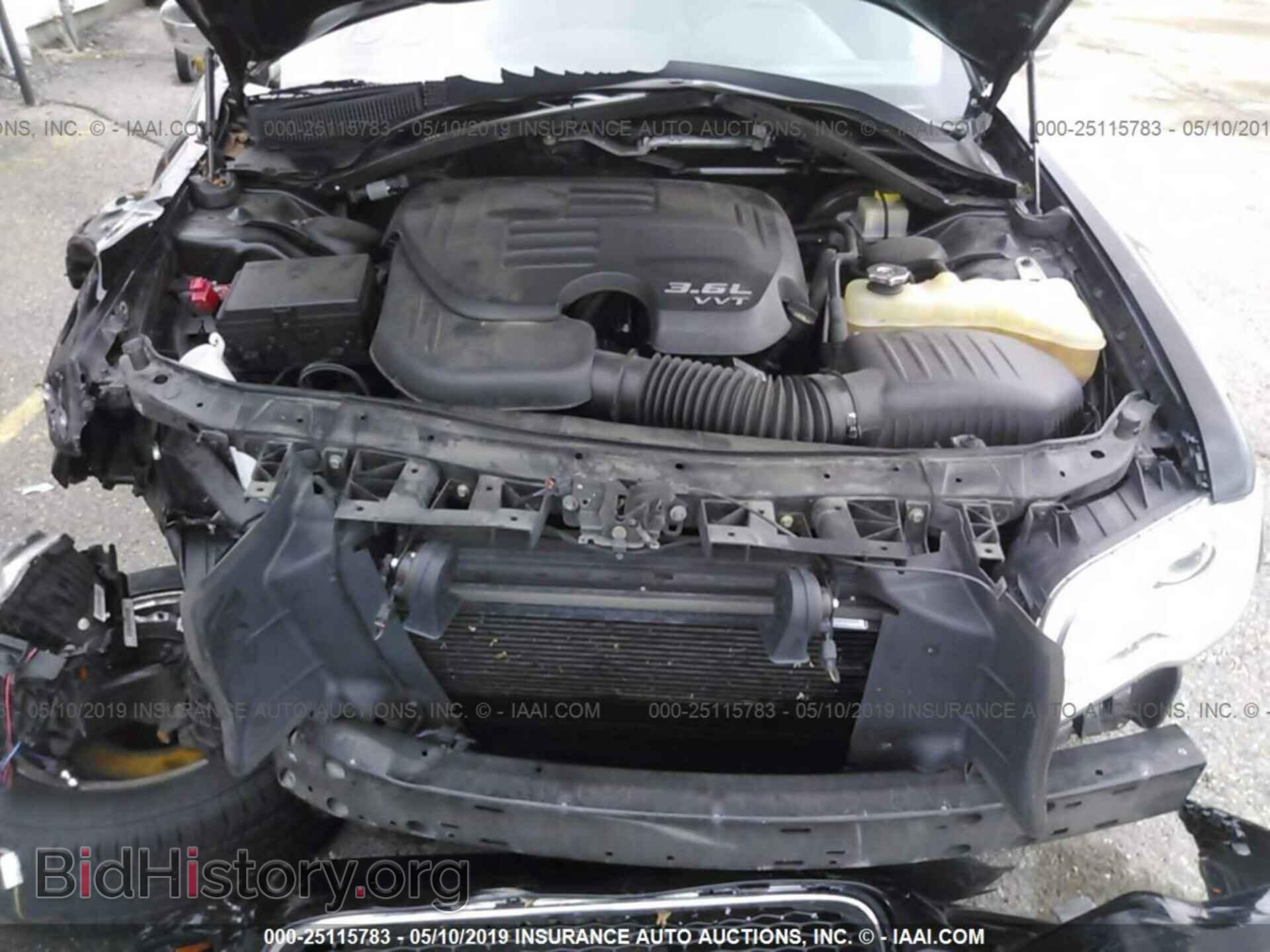 2016 CHRYSLER 300C - VIN: 2C3CCAEG8GH190267 - Фото 10