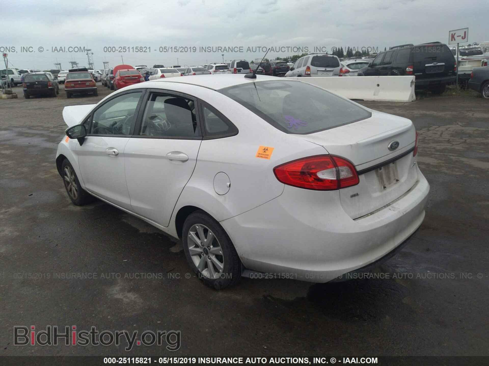 2011 FORD FIESTA - VIN: 3FADP4CJ9BM186149 - Фото 3