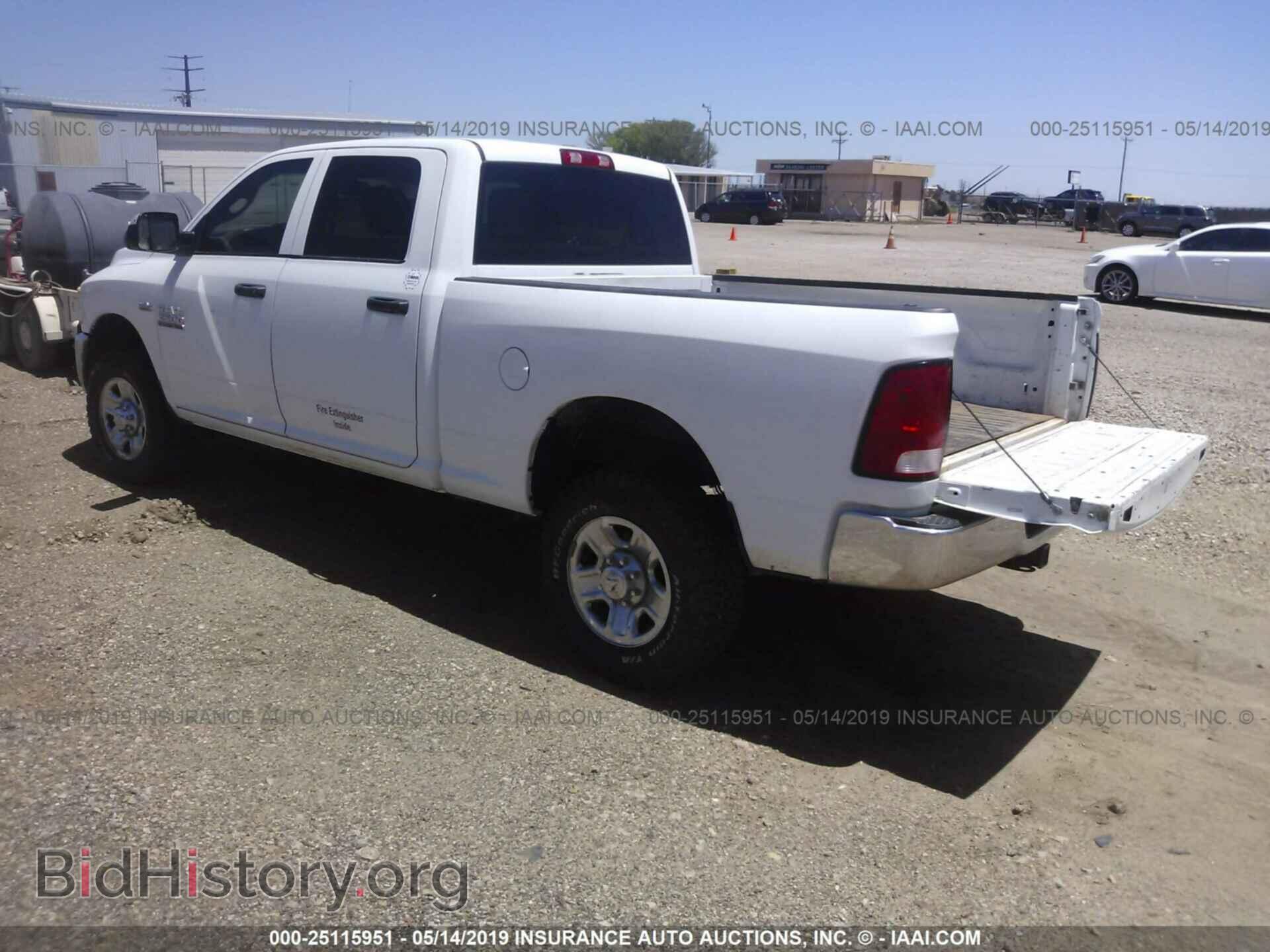 2016 RAM 2500 - VIN: 3C6UR5CJ2GG360036 - Фото 3