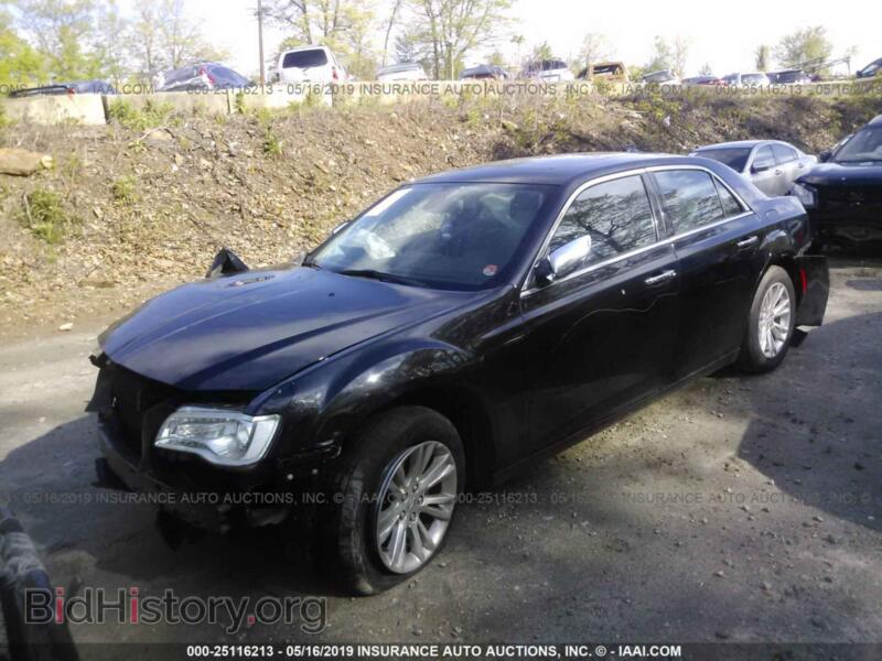 2016 Chrysler 300C (VIN 2C3CCAEGXGH343537) — фото 2 из 10
