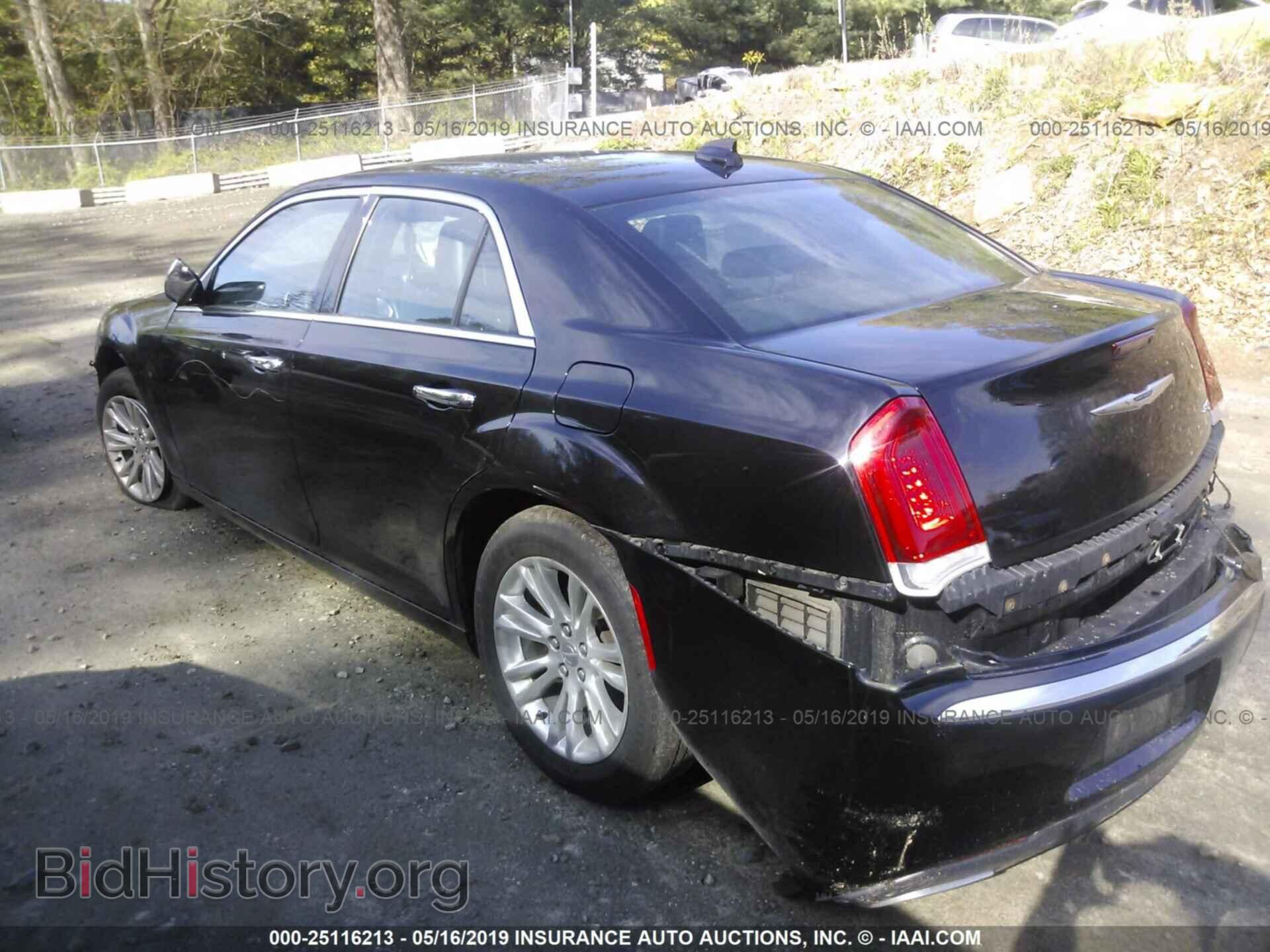 2016 CHRYSLER 300C - VIN: 2C3CCAEGXGH343537 - Фото 3