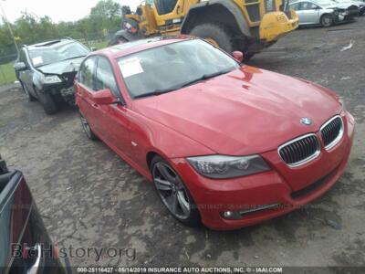 2009 BMW 335 I, красный — VIN WBAPM73579A366612, IAAI