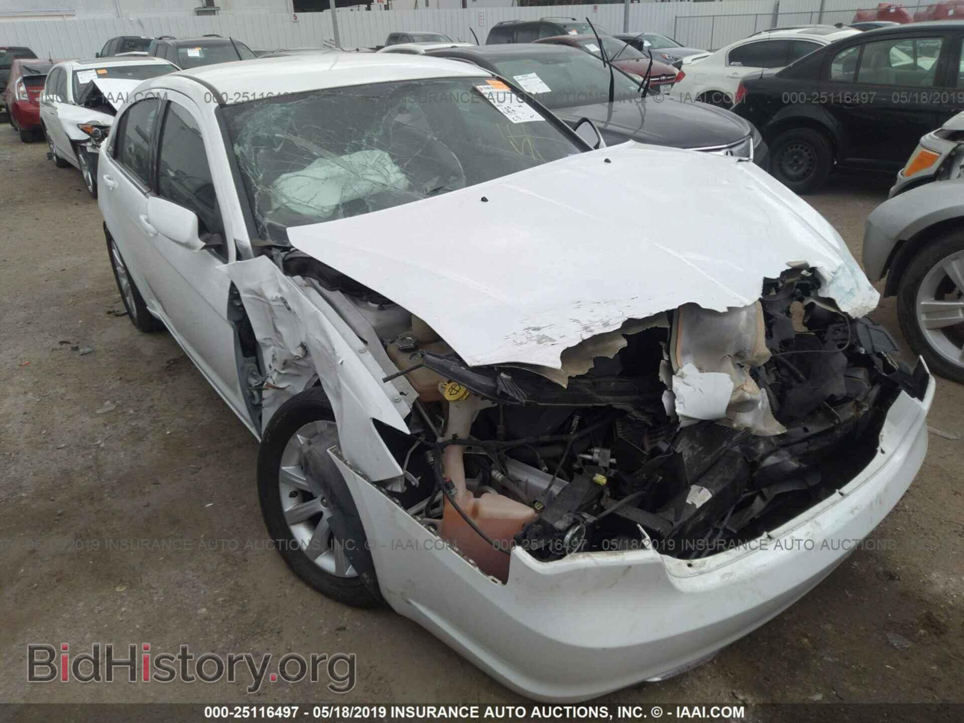 Фотография 1C3CCBBG1EN107065 - CHRYSLER 200 2014