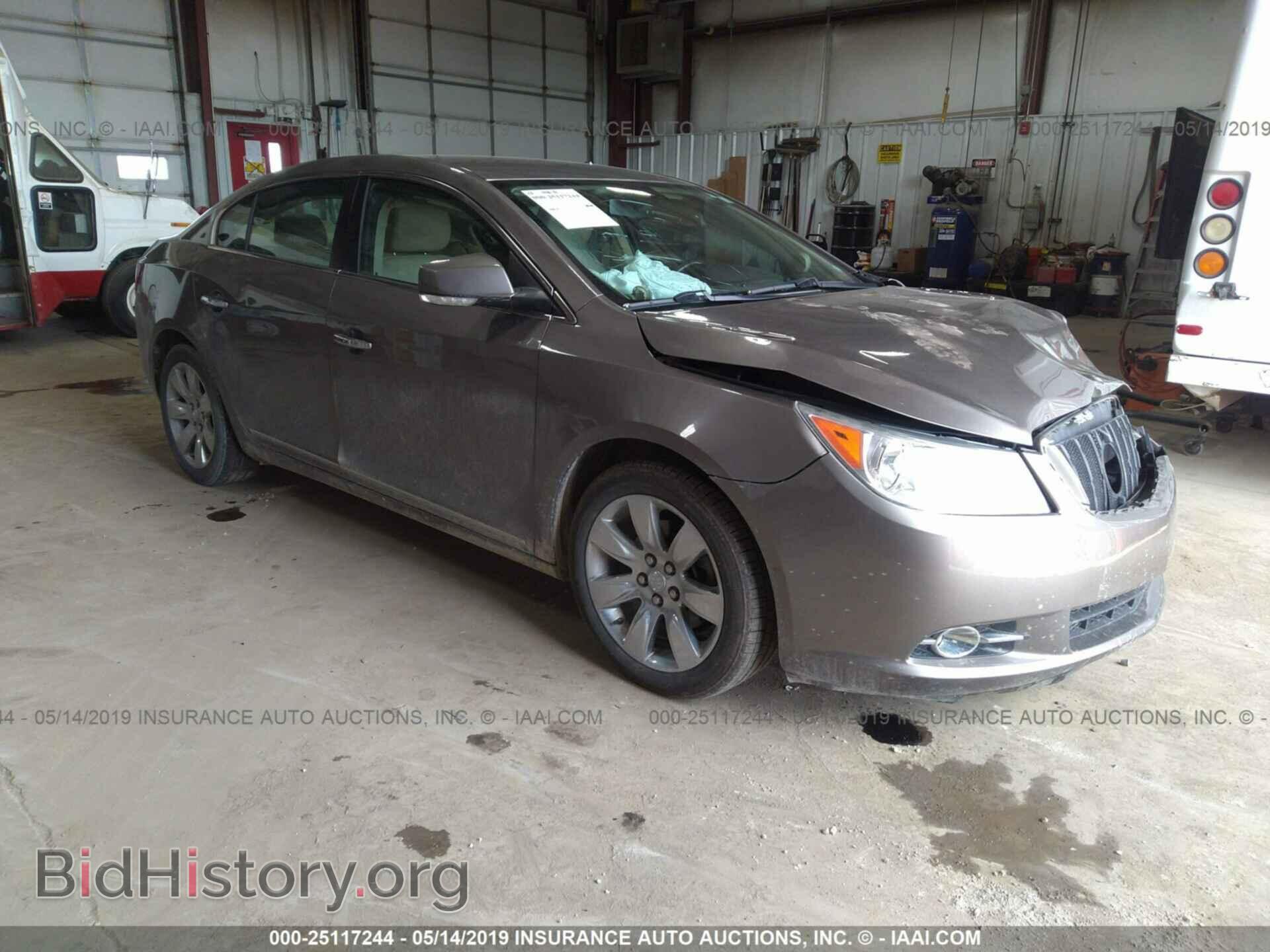 Photo 1G4GC5ED5BF233821 - BUICK LACROSSE 2011