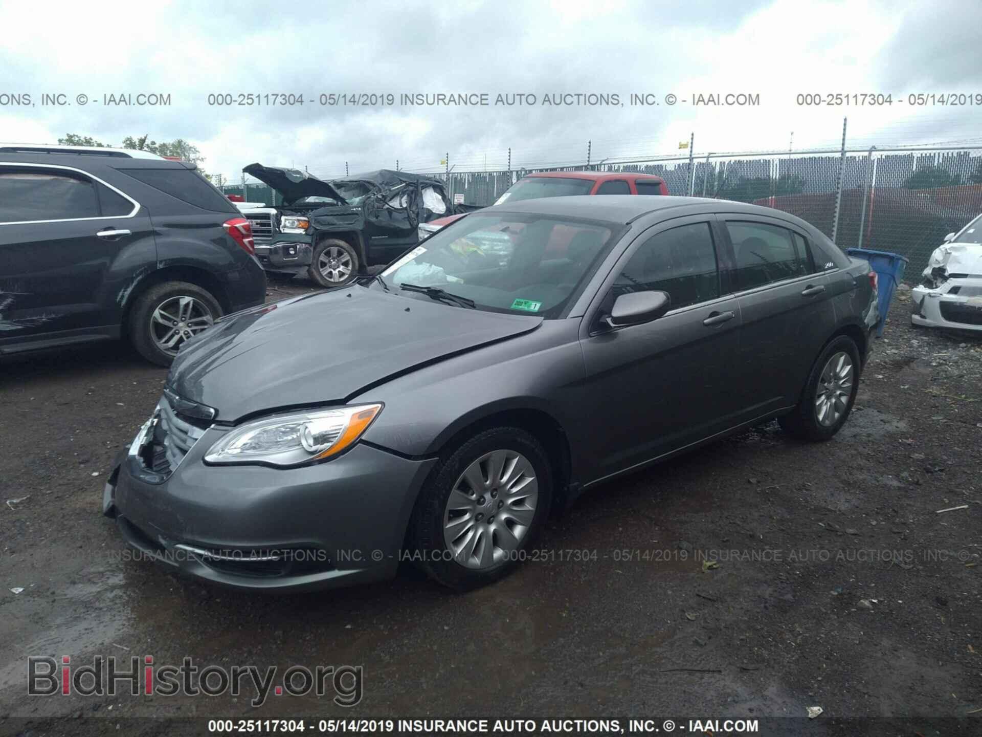 2013 CHRYSLER 200 - VIN: 1C3CCBAB3DN646954 - Photo 2