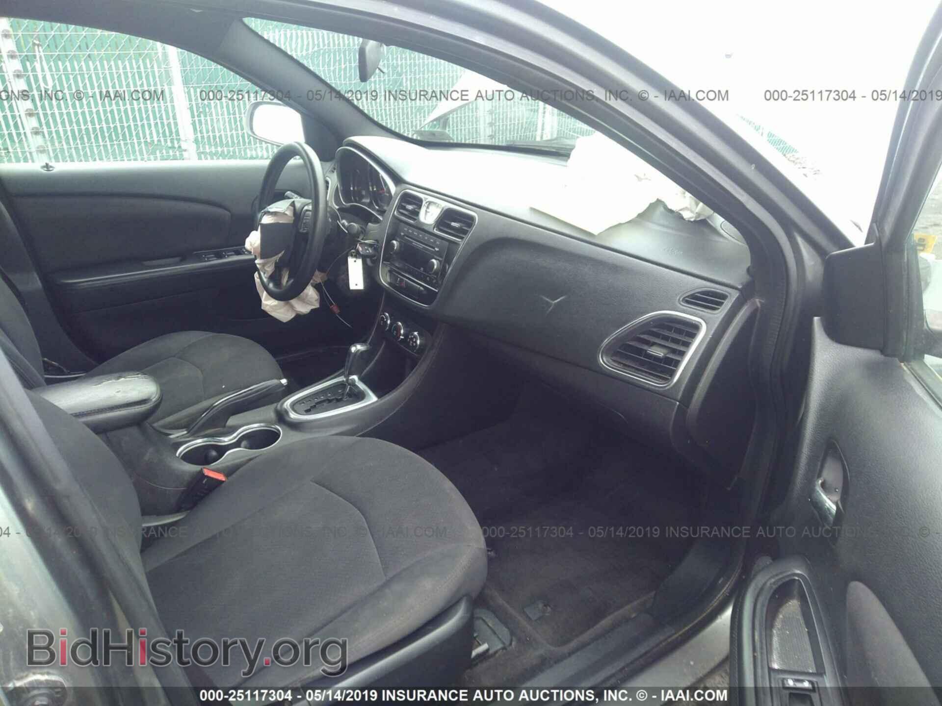 2013 CHRYSLER 200 - VIN: 1C3CCBAB3DN646954 - Photo 5