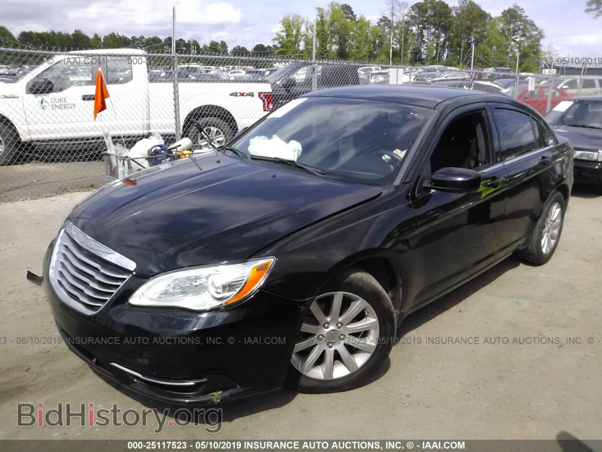 2014 CHRYSLER 200 - VIN: 1C3CCBBB9EN175750 - Фото 2